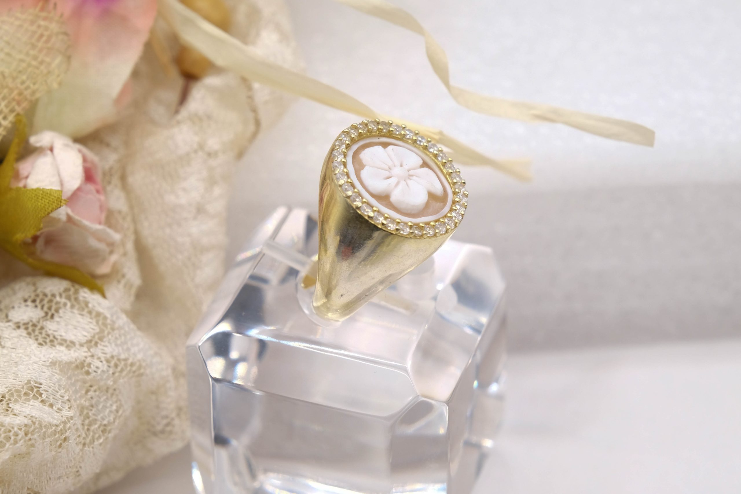 ANELLO CAMMEO ZIRCONI FIORE 5 PETALI ARGENTO 925 PLACCATO ORO CHIARO (3)