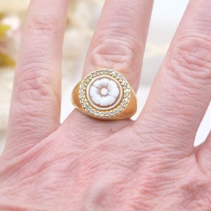 Anello con fiore cammeo di Torre del Greco e zirconi Argento 925 Pl Oro