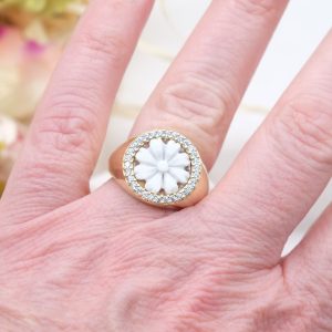 Anello con fiore cammeo di Torre del Greco e zirconi Argento 925 Pl Oro