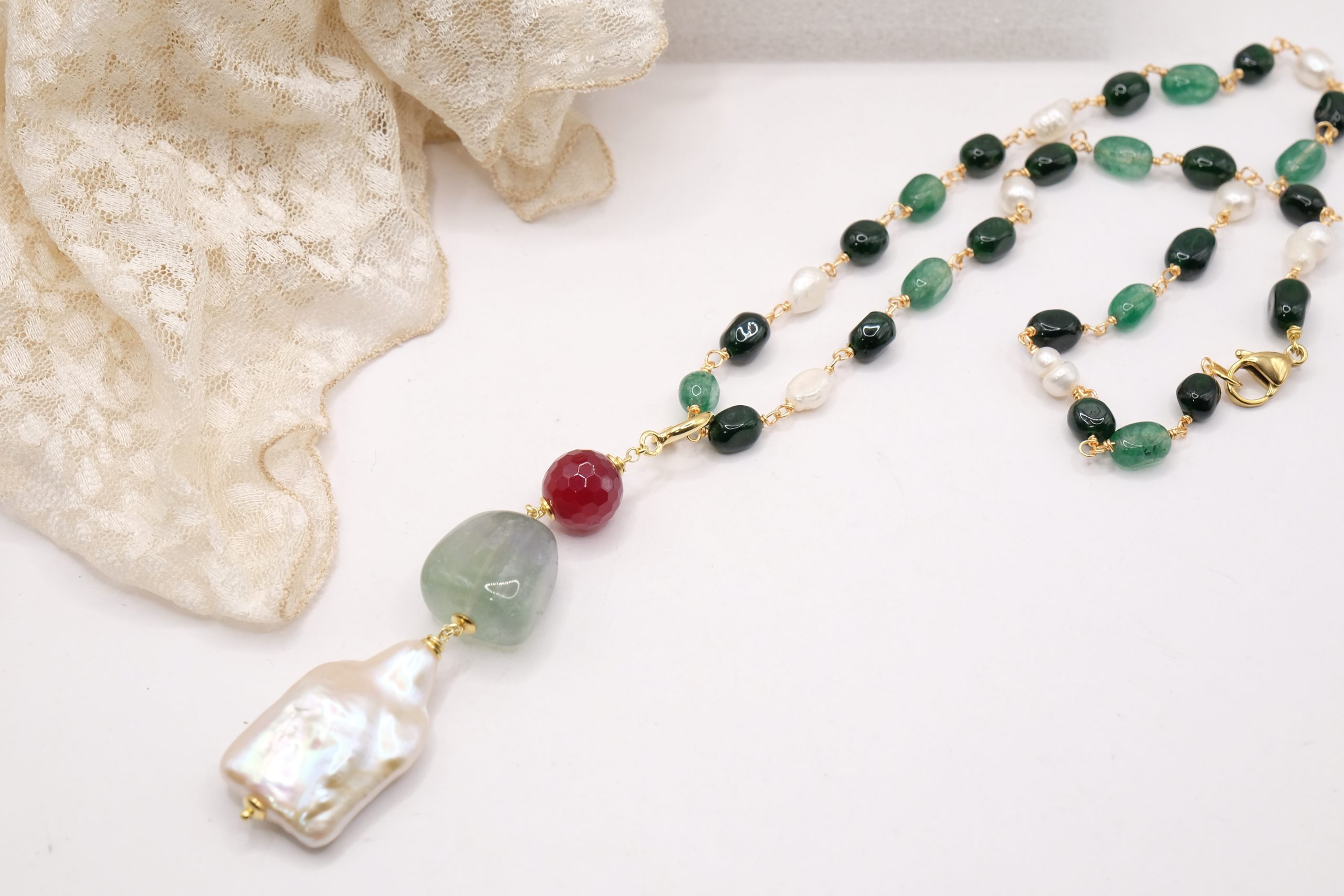 COLLANA ARTIGIANALE CIONDOLO FLUORITE GIADA BORGOGNA PERLA TORMALINE ROSARIO (1)