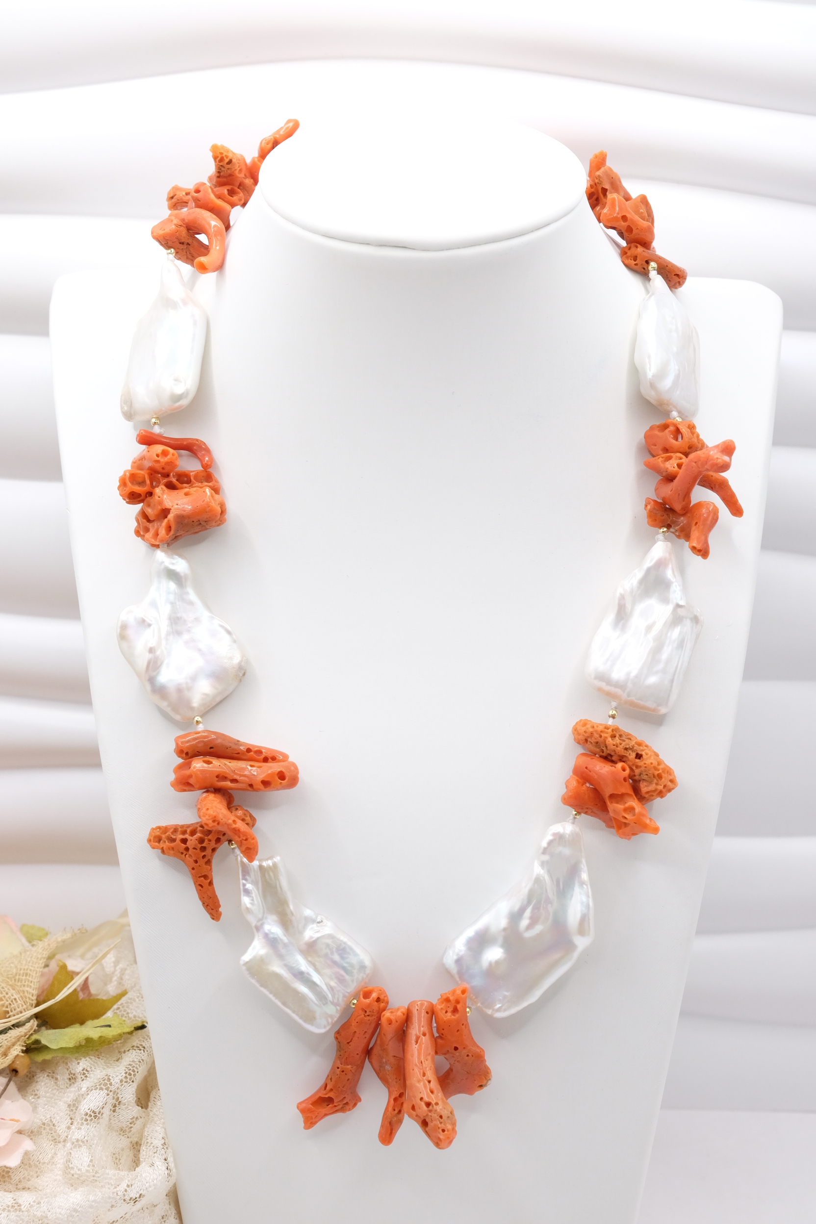 COLLANA ARTIGIANALE CORALLO NATURALE GRANDI PERLE ARGENTO (2)