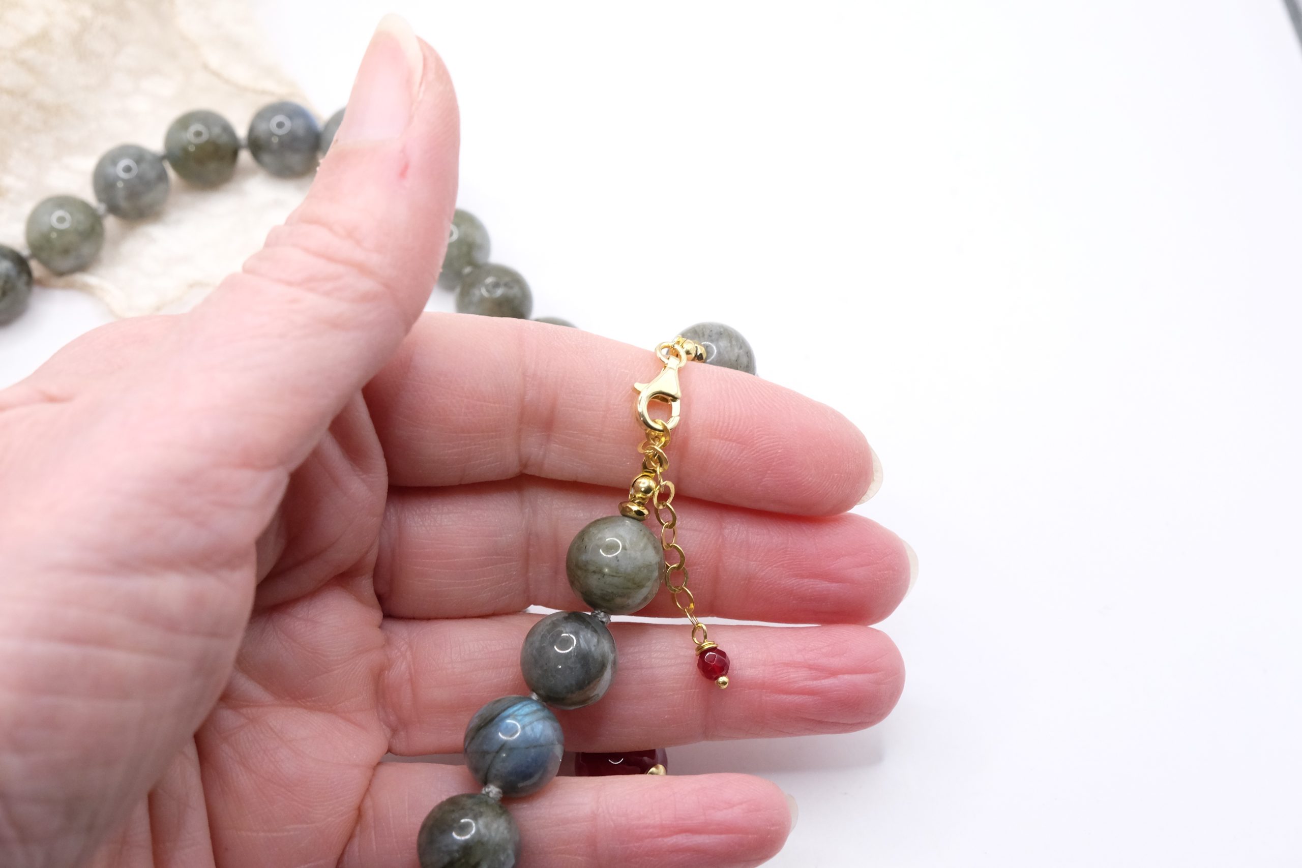 HANDMADE LABRADORITE, BURGUNDY JADE, PEARL, 925 SILVER NECKLACE (1)