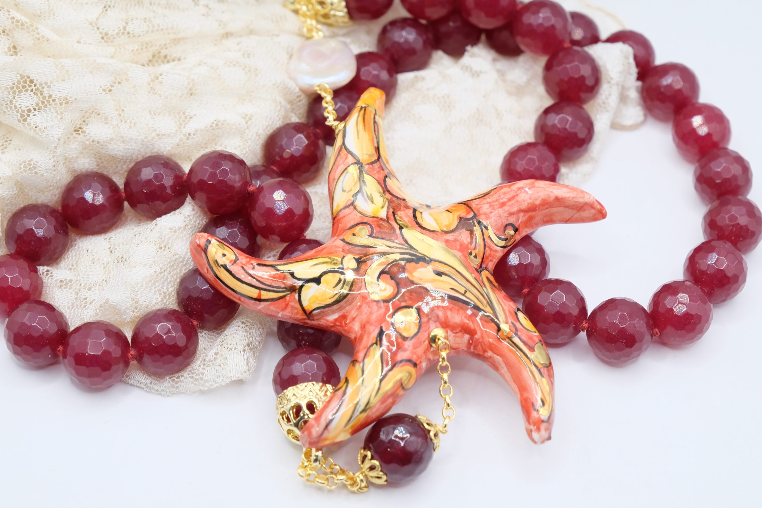 RED JADE STARFISH NECKLACE IN CALTAGIRONE CERAMIC HANDMADE SICILIAN DECOLTE' (3)