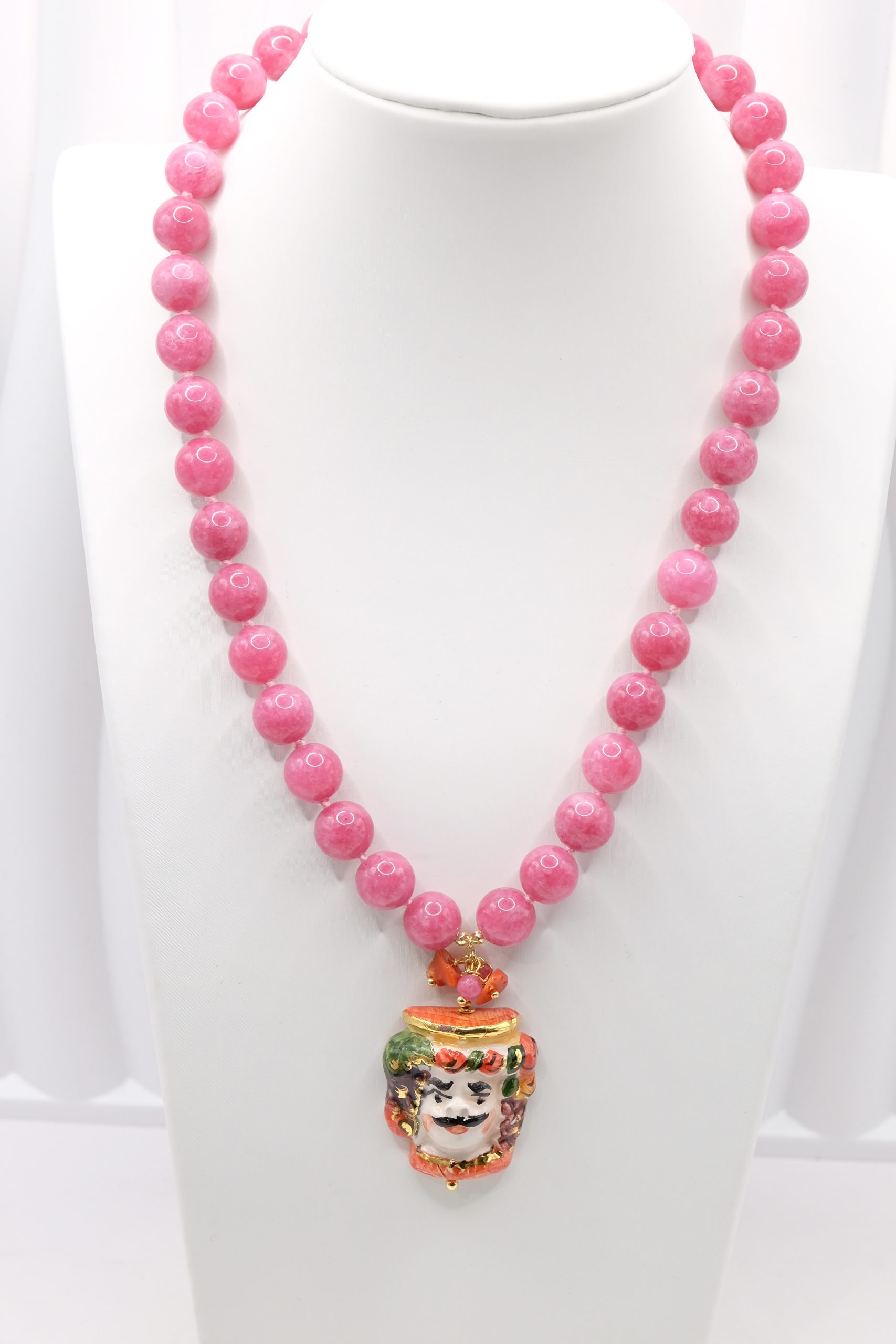 SICILIAN HANDCRAFTED NECKLACE MAGENTA JADE MOOR'S HEAD CALTAGIRONE CERAMIC CORAL (1)