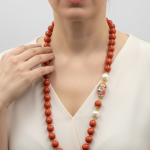 Collana Décolleté Teste Ceramica di Caltagirone Perle Pasta di Corallo