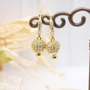 Orecchini Cerchio Campanelle Zirconi Ottone