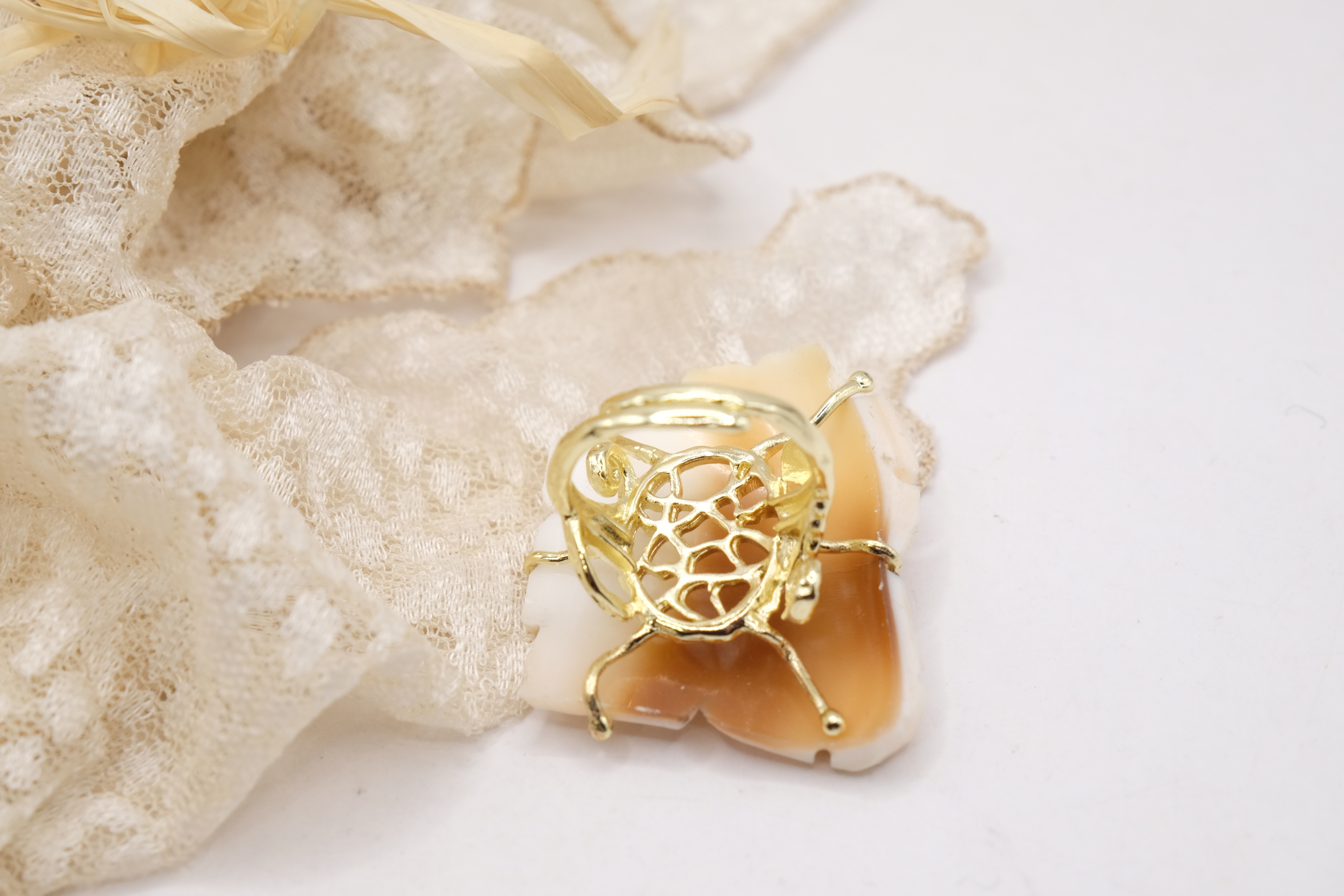 ANELLO ARTIGIANALE CAMMEO DI TORRE DEL GRECO OTTONE (4)