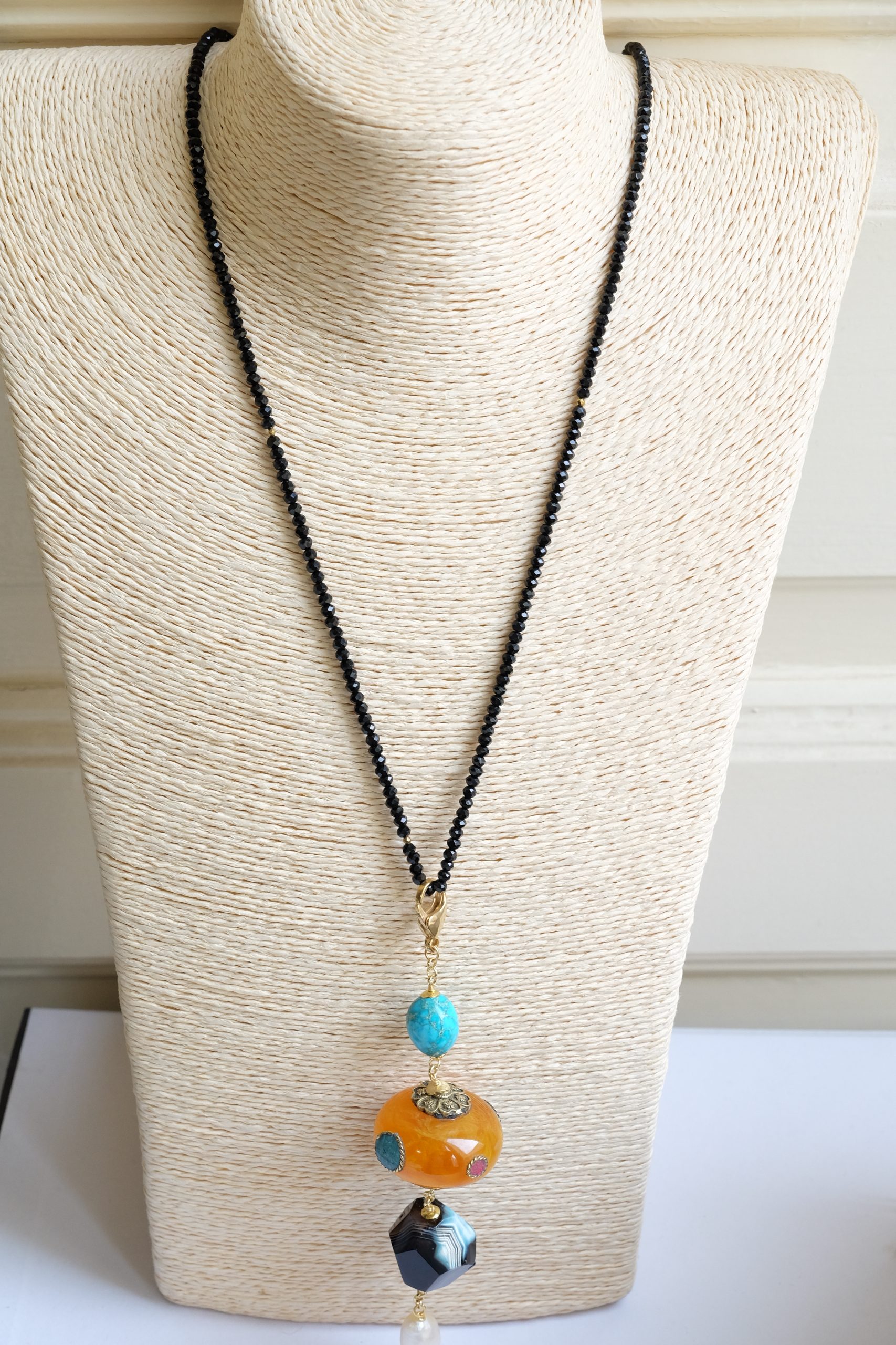 BLACK CRYSTAL NECKLACE CHARLESTON CHANEL NEPALESE ELEMENT TURQUOISE VARIEGATED AGATE PEARLS (2)