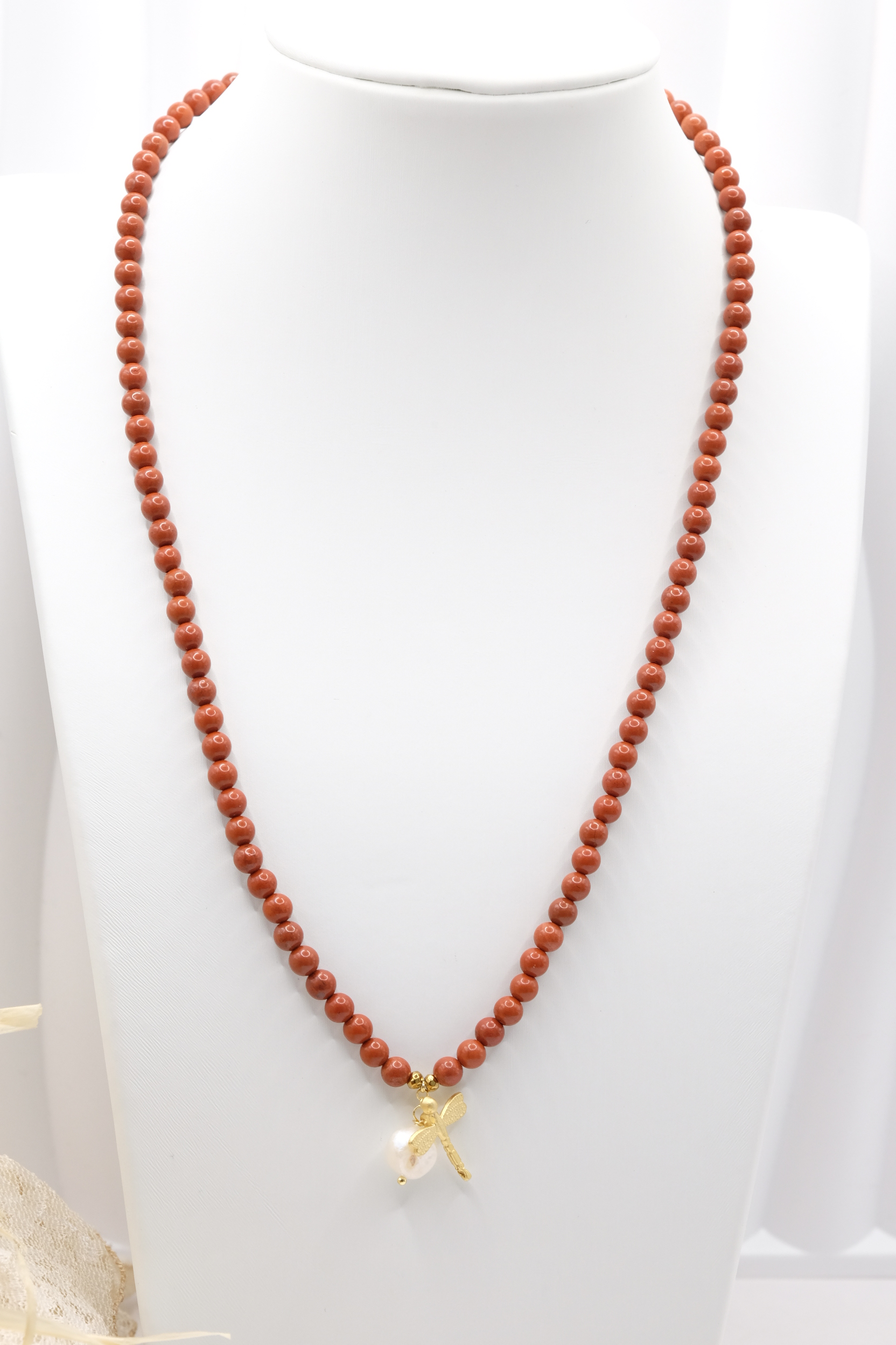 COLLANA LIBELLULA PERLA PASTA DI CORALLO ROSSO MAT (5)