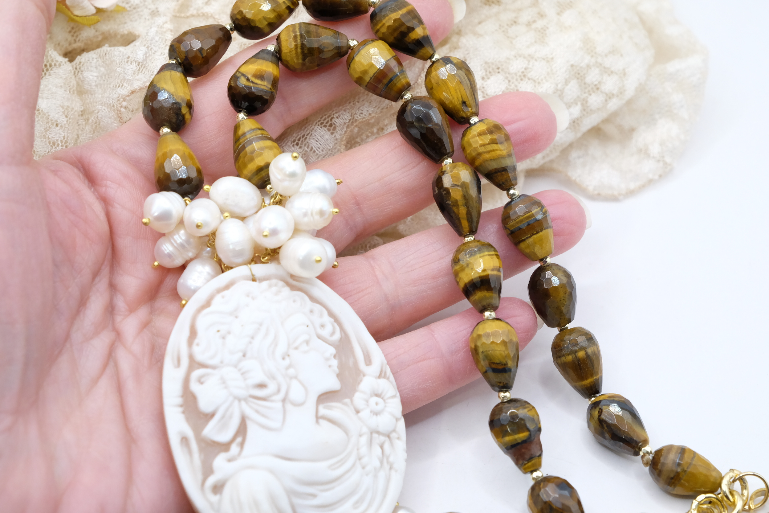 COLLANA OCCHIO DI TIGRE PERLE CAMMEO ARTIGIANALE (1)