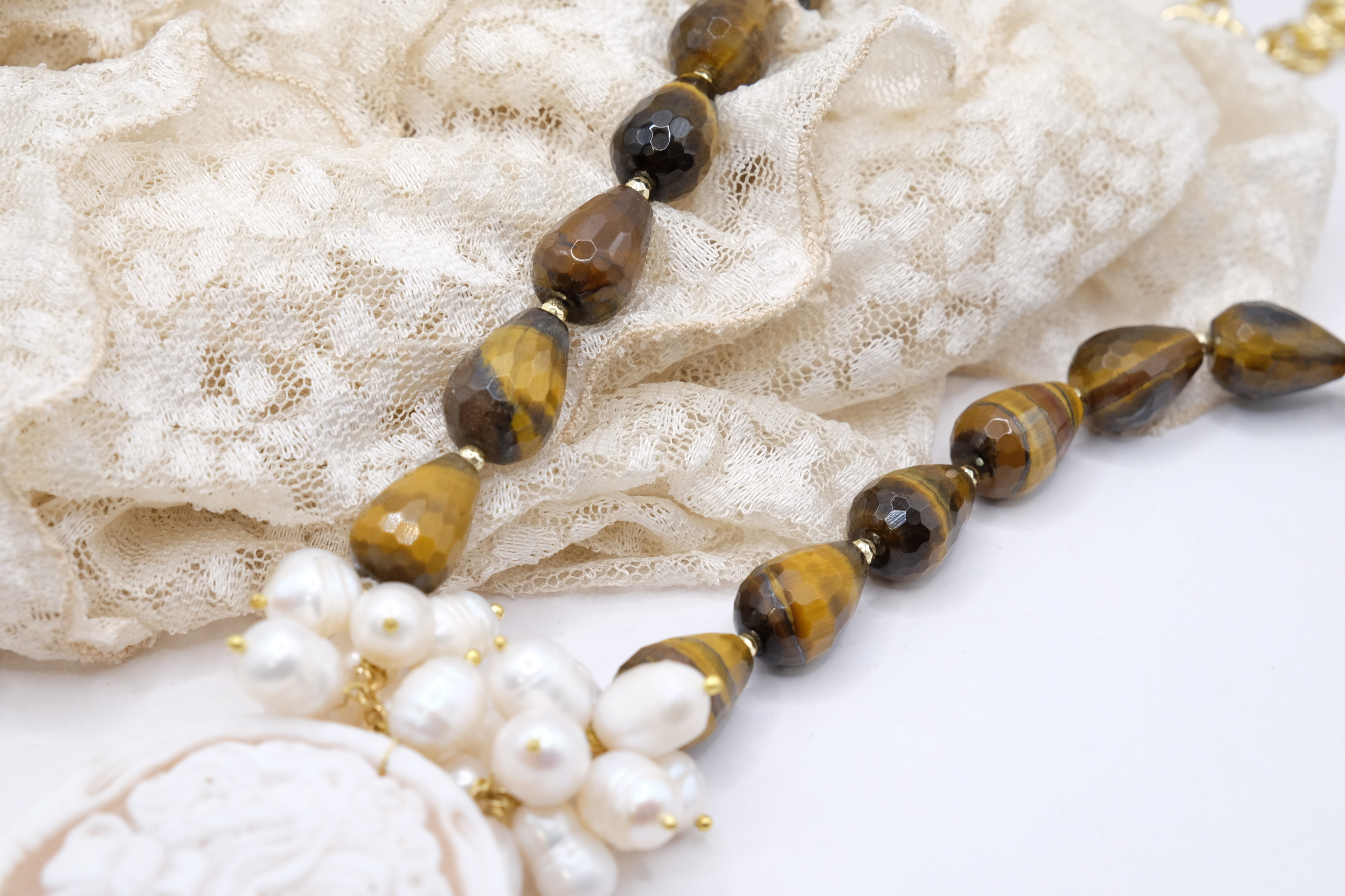 COLLANA OCCHIO DI TIGRE PERLE CAMMEO ARTIGIANALE (7)