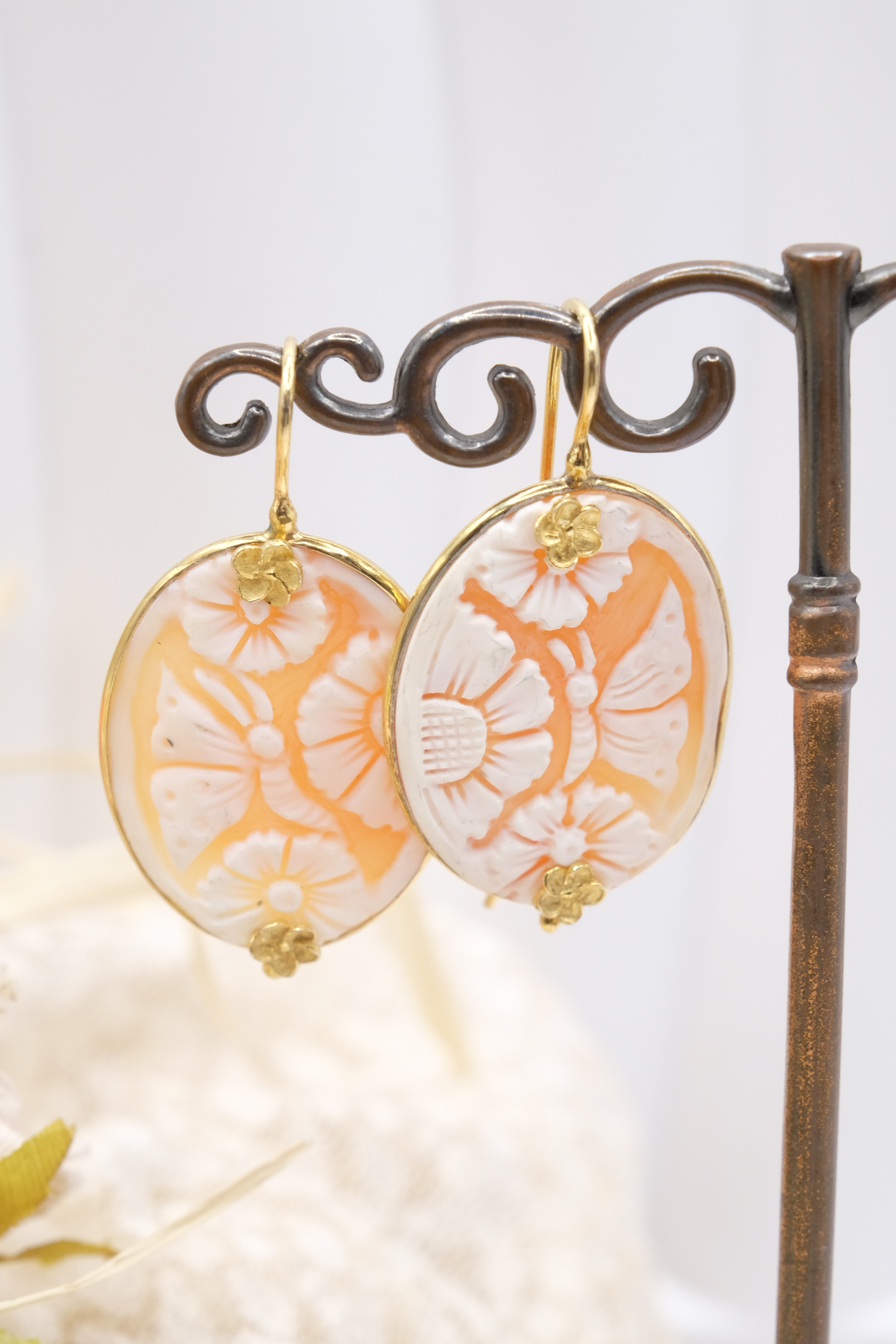 ORECCHINI ARTIGIANALI CAMMEO ARGENTO DORATO TORRE DEL GRECO FIORI FARFALLA (1)