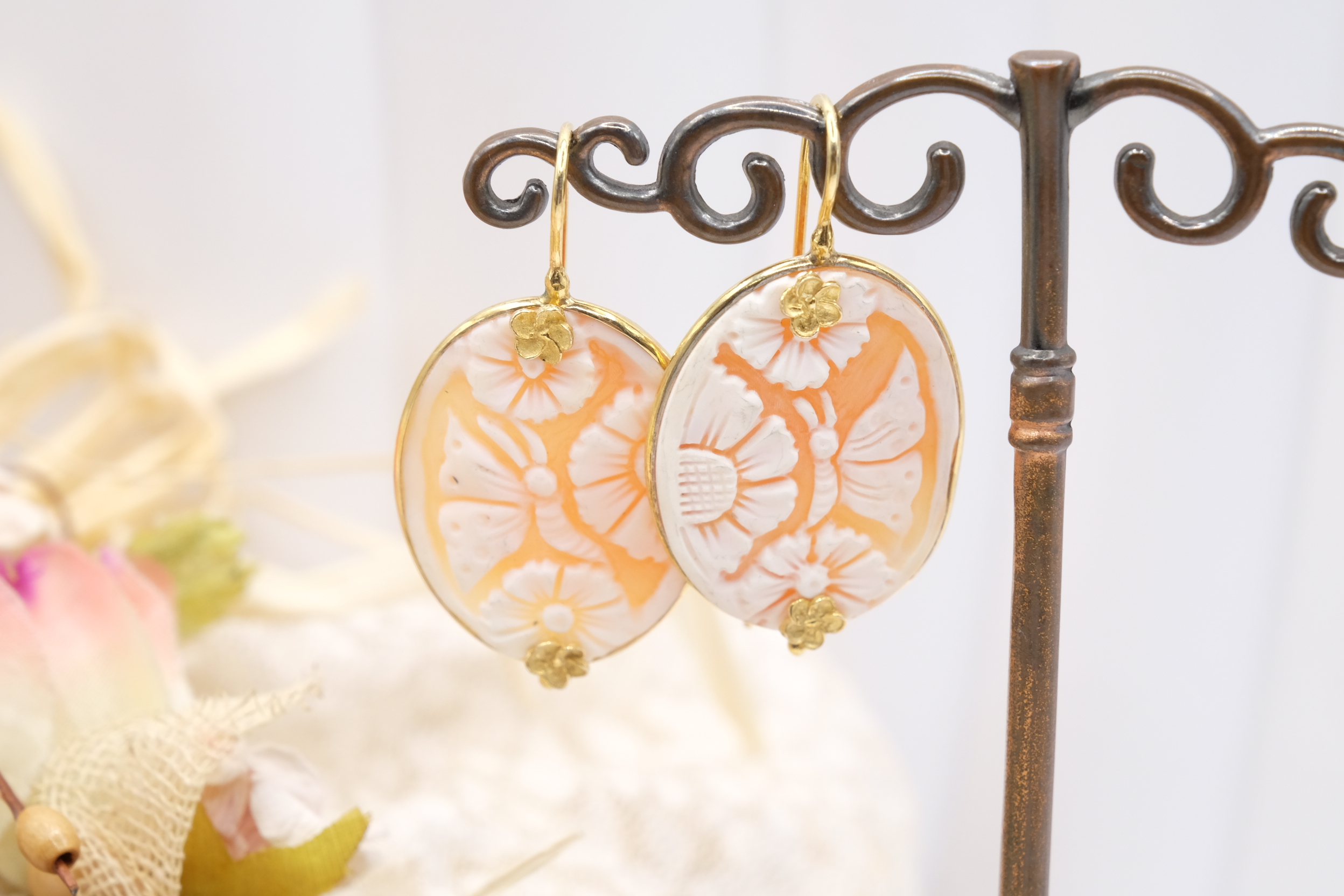 ORECCHINI ARTIGIANALI CAMMEO ARGENTO DORATO TORRE DEL GRECO FIORI FARFALLA (7)