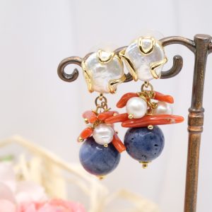 Orecchini Grappolo Sodalite Corallo Perle Perno