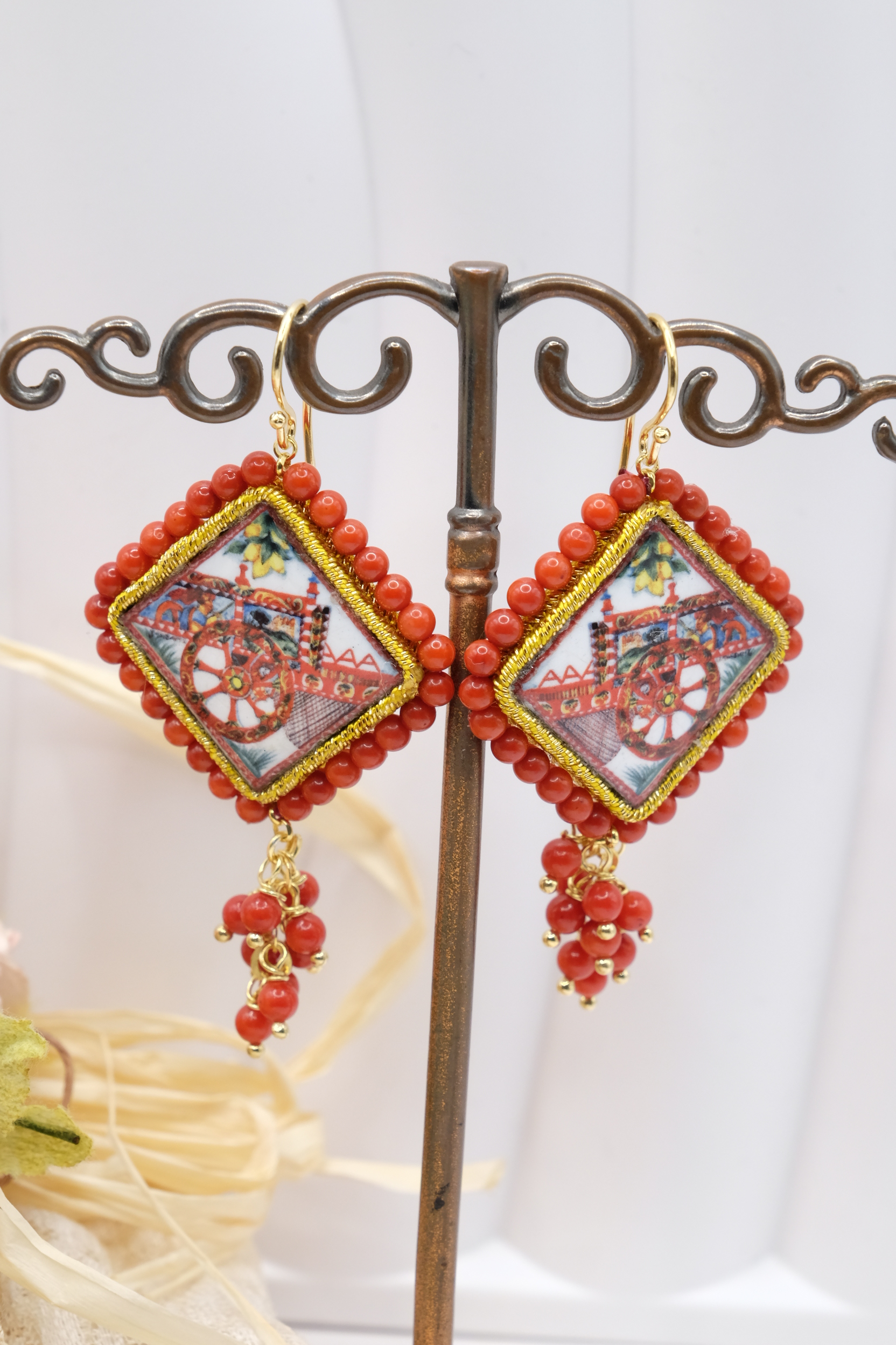 ORECCHINI ARTIGIANALI MATTONELLE PIASTRELLE CERAMICA CORALLO BAMBOO CARRETTO CARRETTI SICILIA SICILIANO (1)