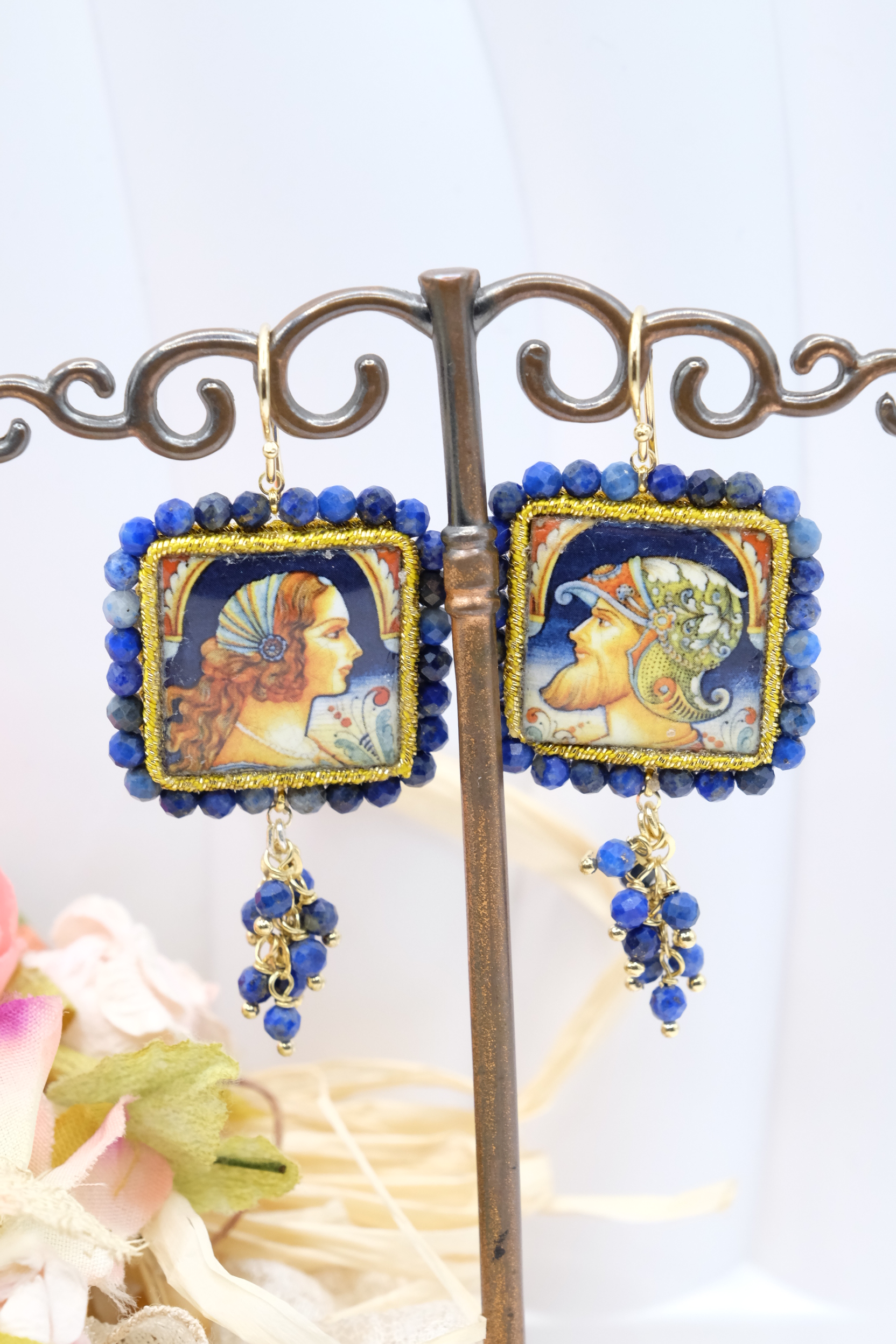 ORECCHINI ARTIGIANALI MATTONELLE PIASTRELLE CERAMICA ZIRCONI BLU PALADINI RINALDO ANGELICA CARRETTO SICILIANO (2)