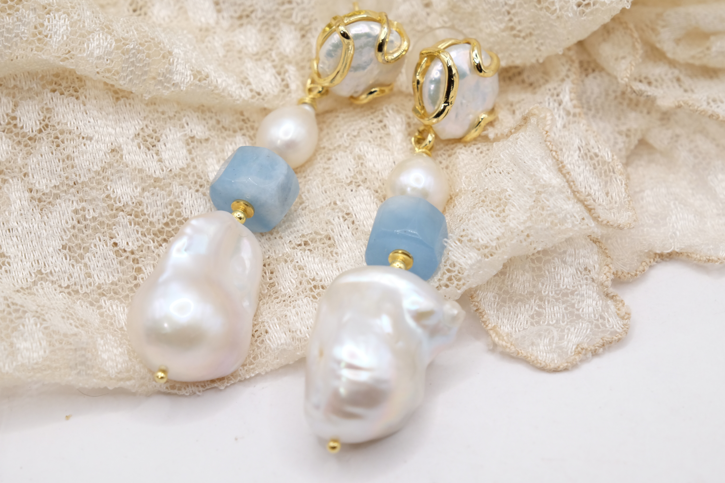 HANDMADE AQUAMARINE PEARL DANGLE EARRINGS (4)