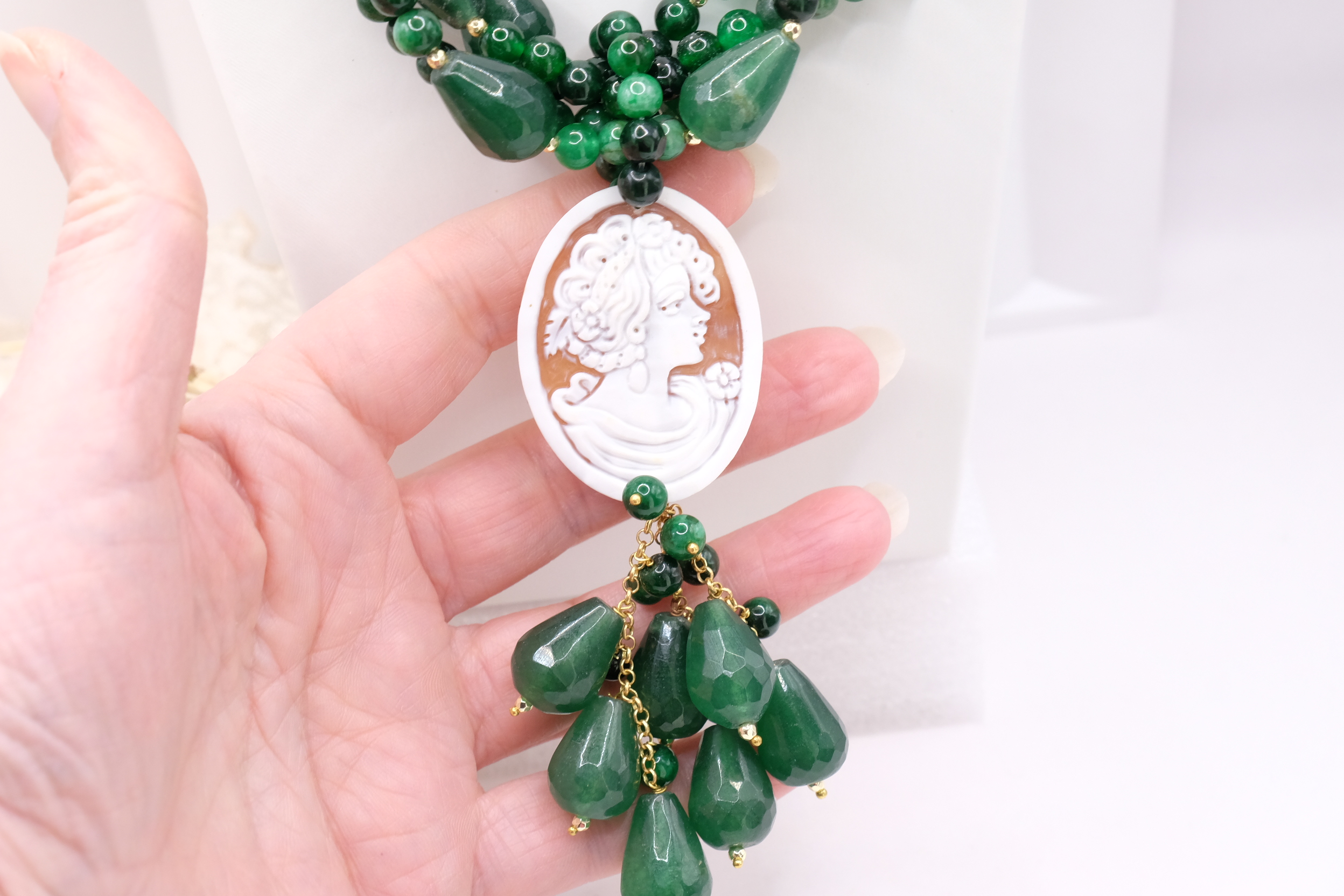 COLLANA ARTIGIANALE GIADA VERDE CAMMEO DI TORRE DEL GRECO (3)