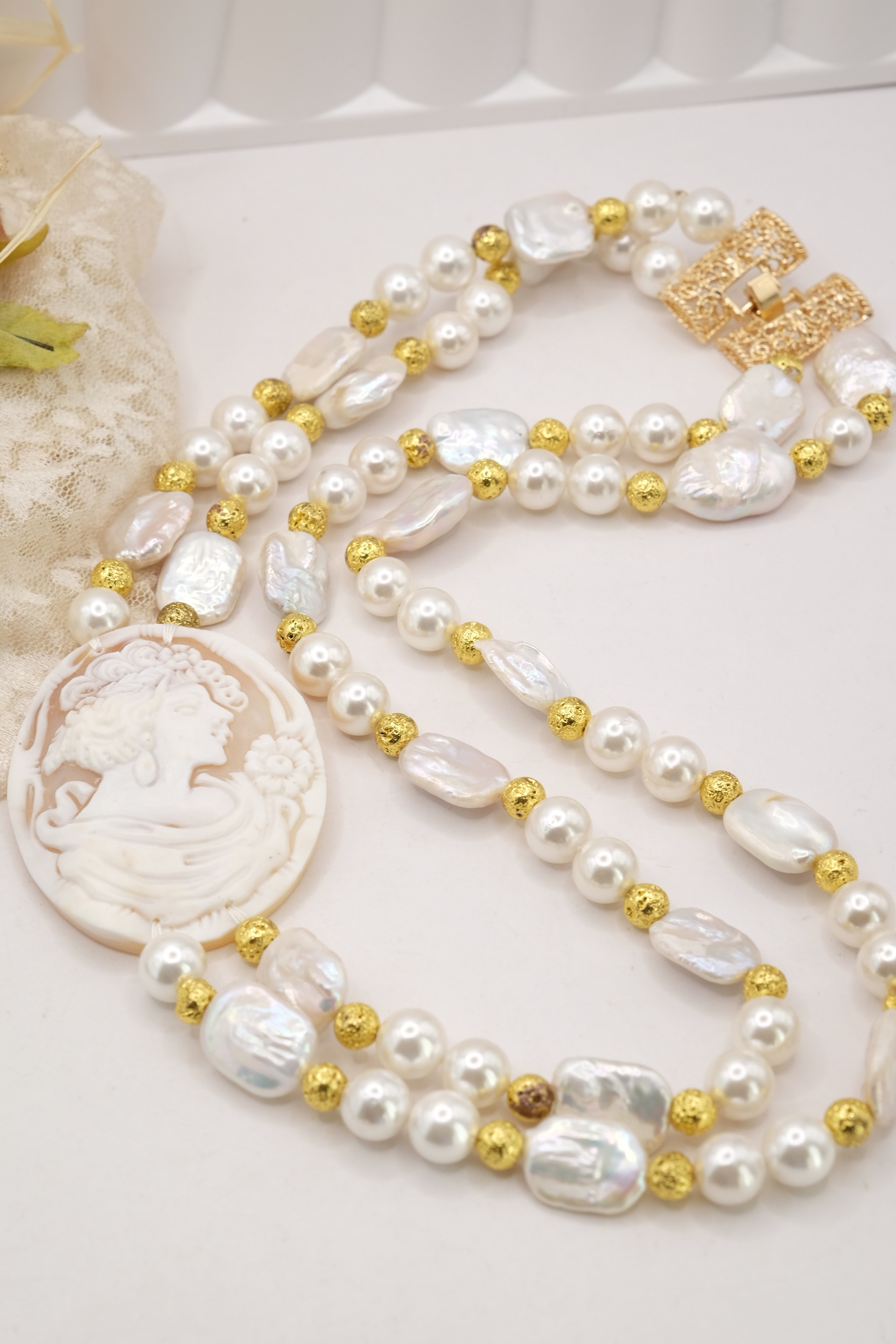 COLLANA ARTIGIANALE MULTIFILO 2 FILI PERLE CAMMEO TORRE DEL GRECO SARDONICO (1)