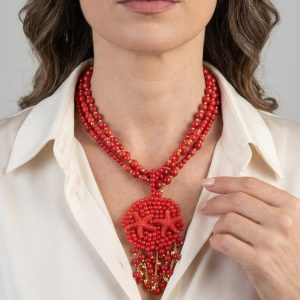 Collana Multifilo Pasta di Corallo Rosso Intenso Stelle Marine