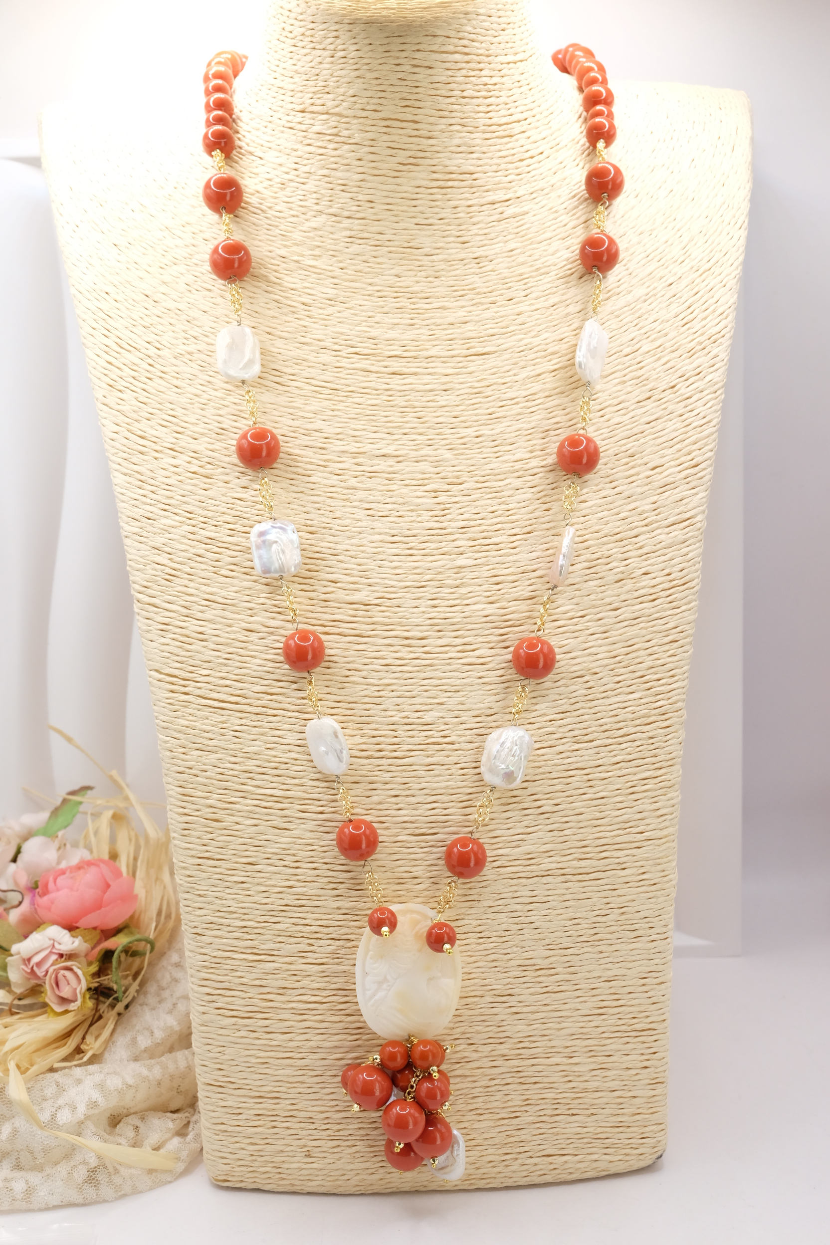 COLLANA LUNGA PASTA DI CORALLO E CAMMEO DI TORRE DEL GRECO ARTIGIANALE E PERLE (2)
