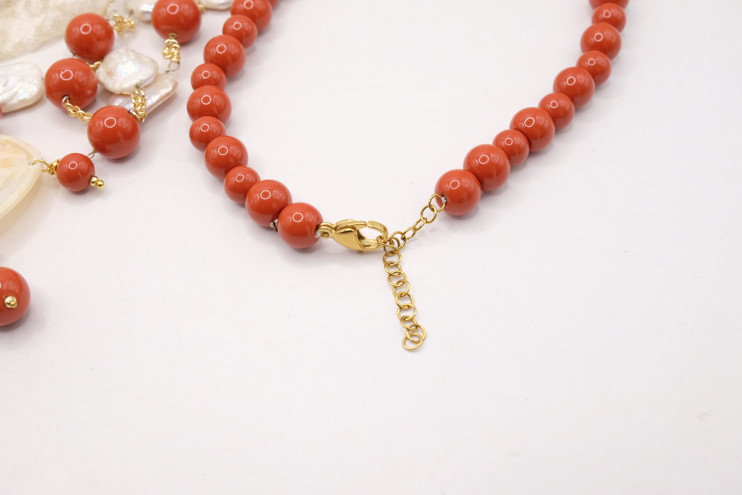 COLLANA LUNGA PASTA DI CORALLO E CAMMEO DI TORRE DEL GRECO ARTIGIANALE E PERLE (6)