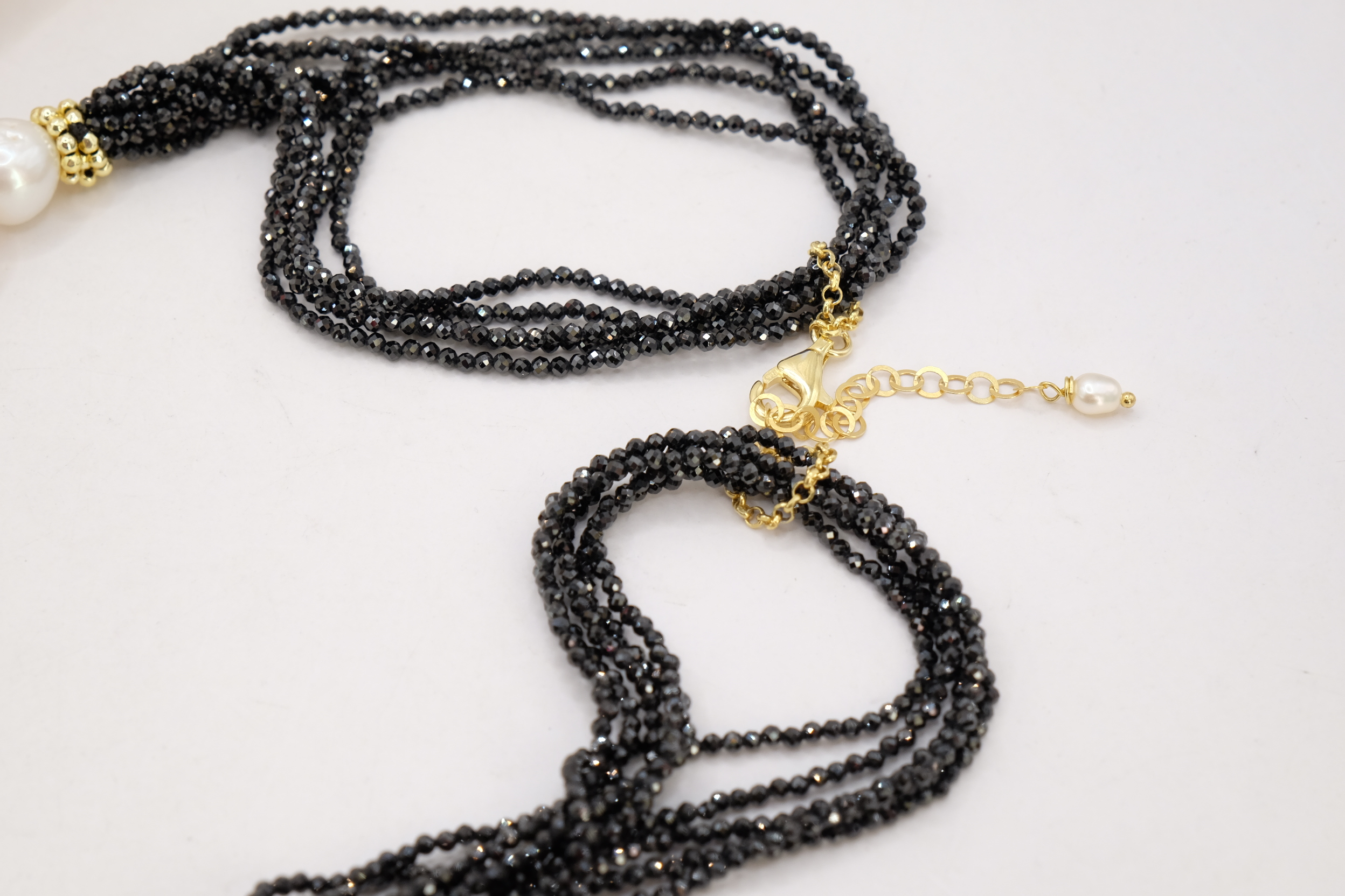 COLLANA MULTIFILO ARTIGIANALE CORALLO PERLE ZIRCONI NERI ARGENTO (1)