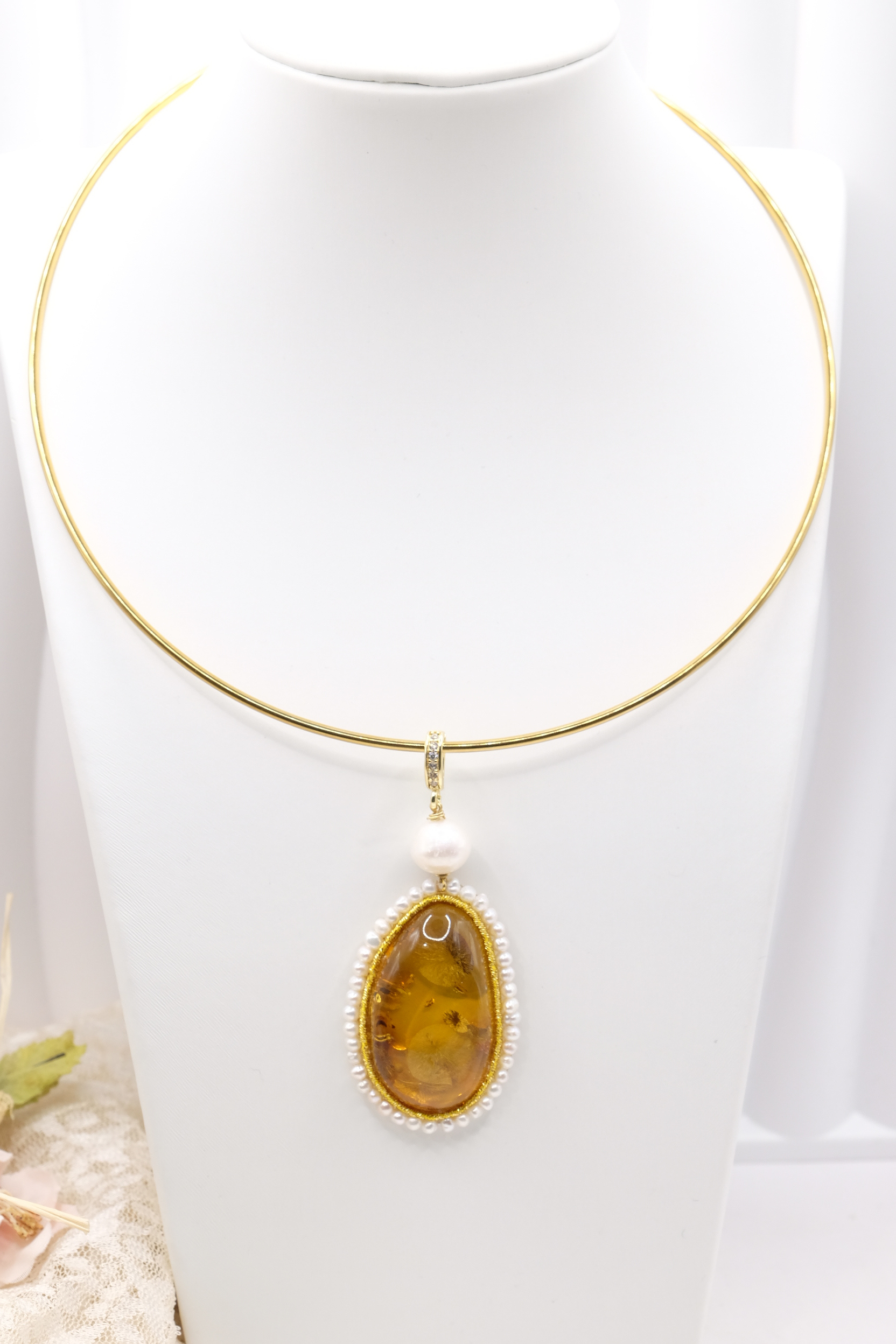 PENDENTE ARTIGIANALE CAMMEO TORRE DEL GRECO PERLE E AMBRA (4)