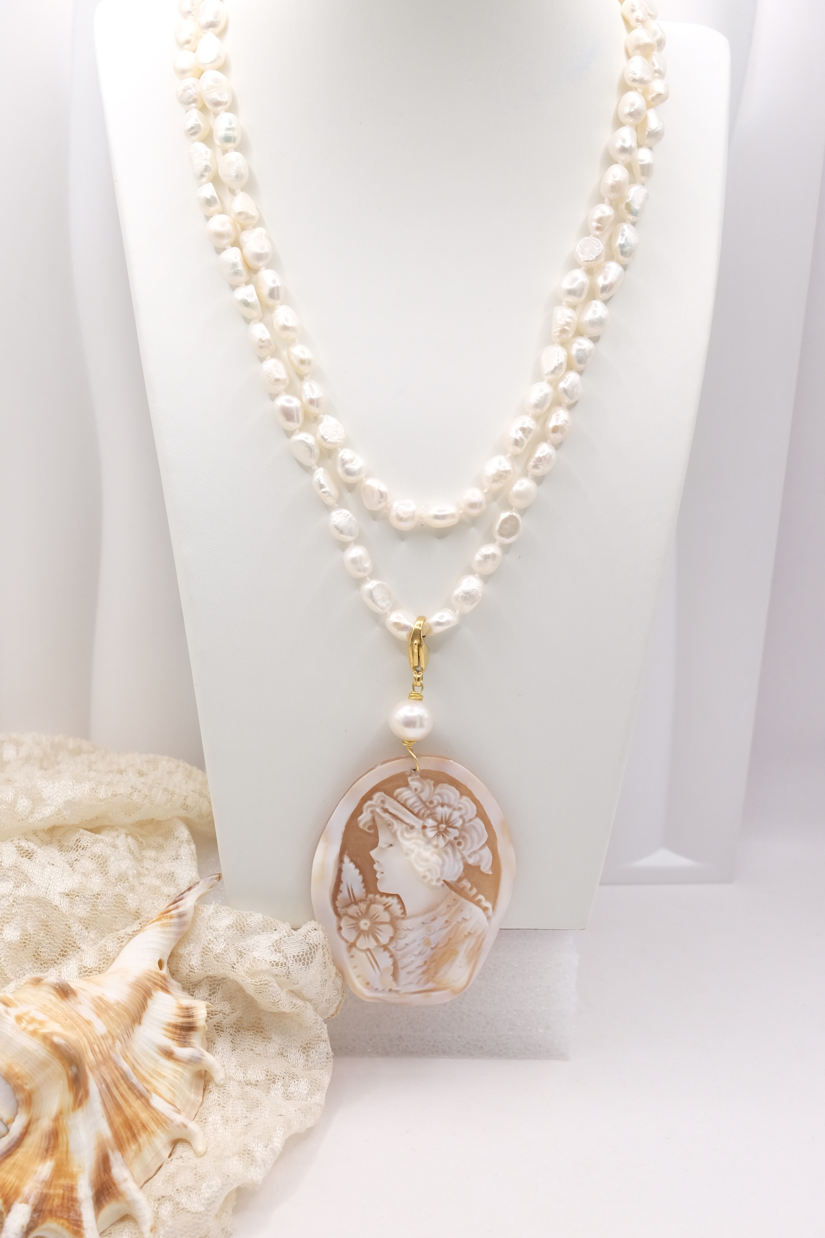 COLLANA ARTIGIANALE LUNGA PERLE E CAMMEO DI TORRE DEL GRECO (7)