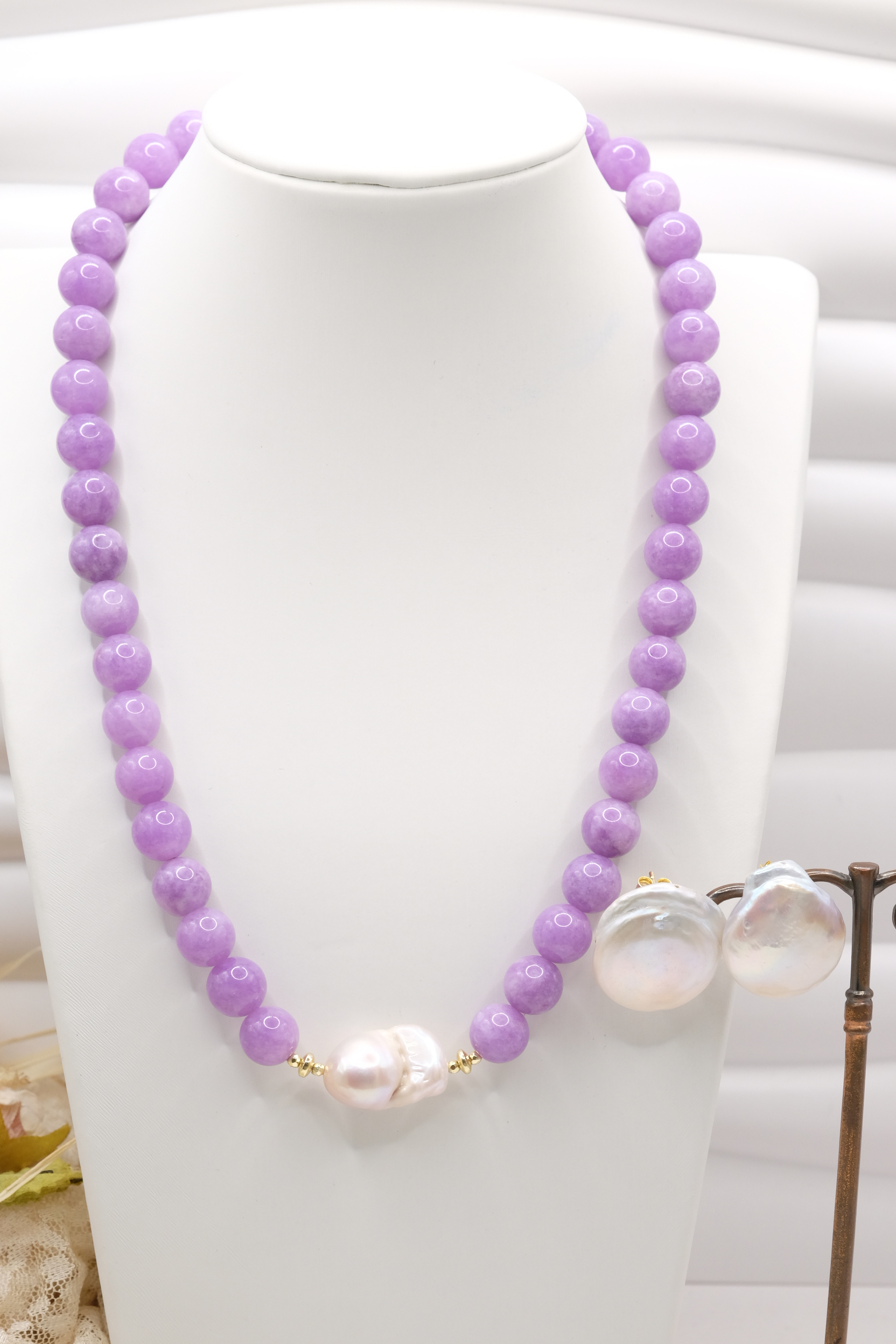 COLLANA E ORECCHINI ARTIGIANALE KUNZITE PERLE (2)