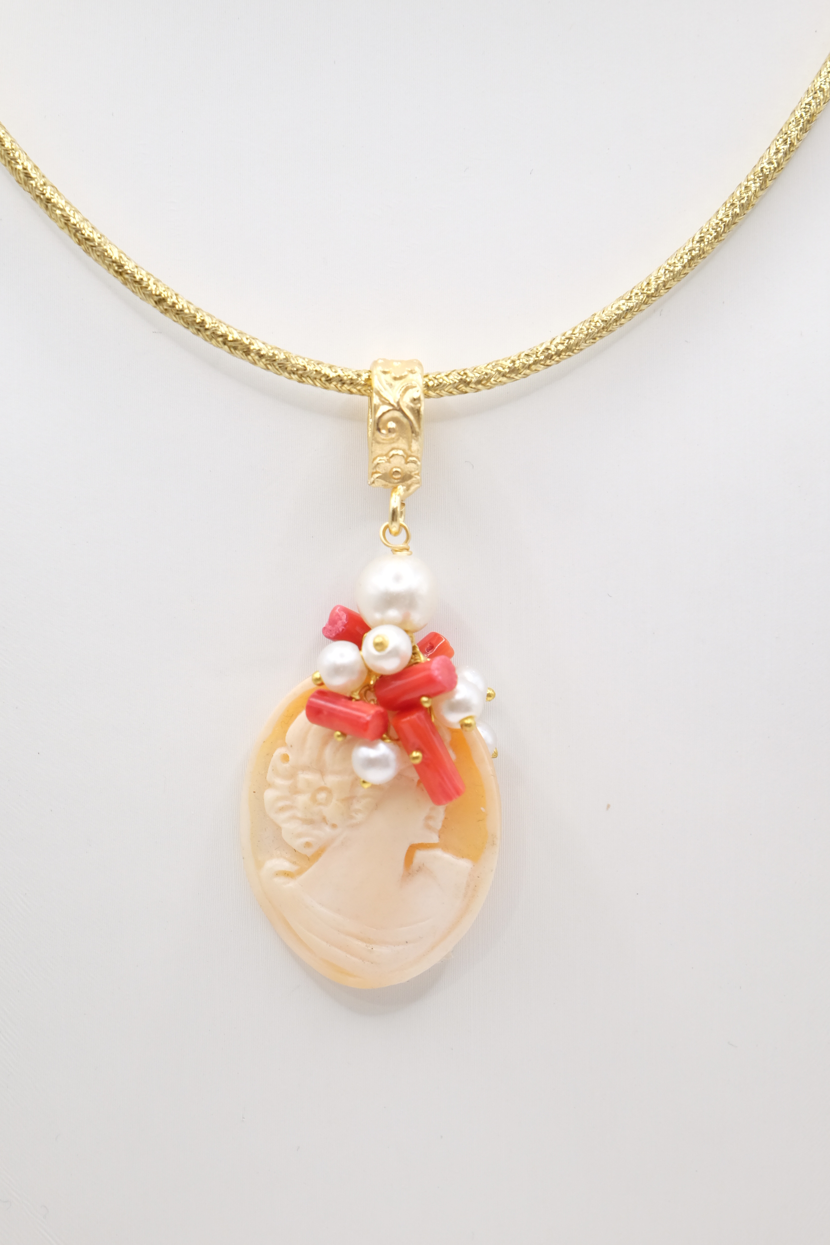 COLLANA MAGNETICA CAMMEO TORRE DEL GRECO ARTIGIANALE CORALLO PERLE (4)