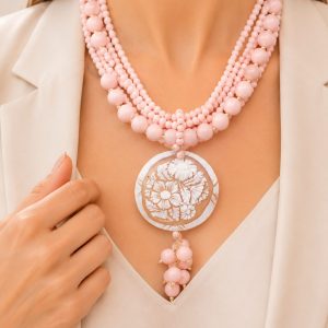 Collana Multifilo Pasta di Corallo Rosa e Cammeo di Torre del Greco a Y