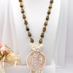 Collana Gocce Occhio di Tigre Perle e Cammeo di Torre del Greco a Y