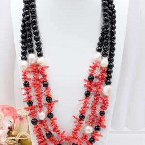 Collana Multifilo Corallo Onice Perle