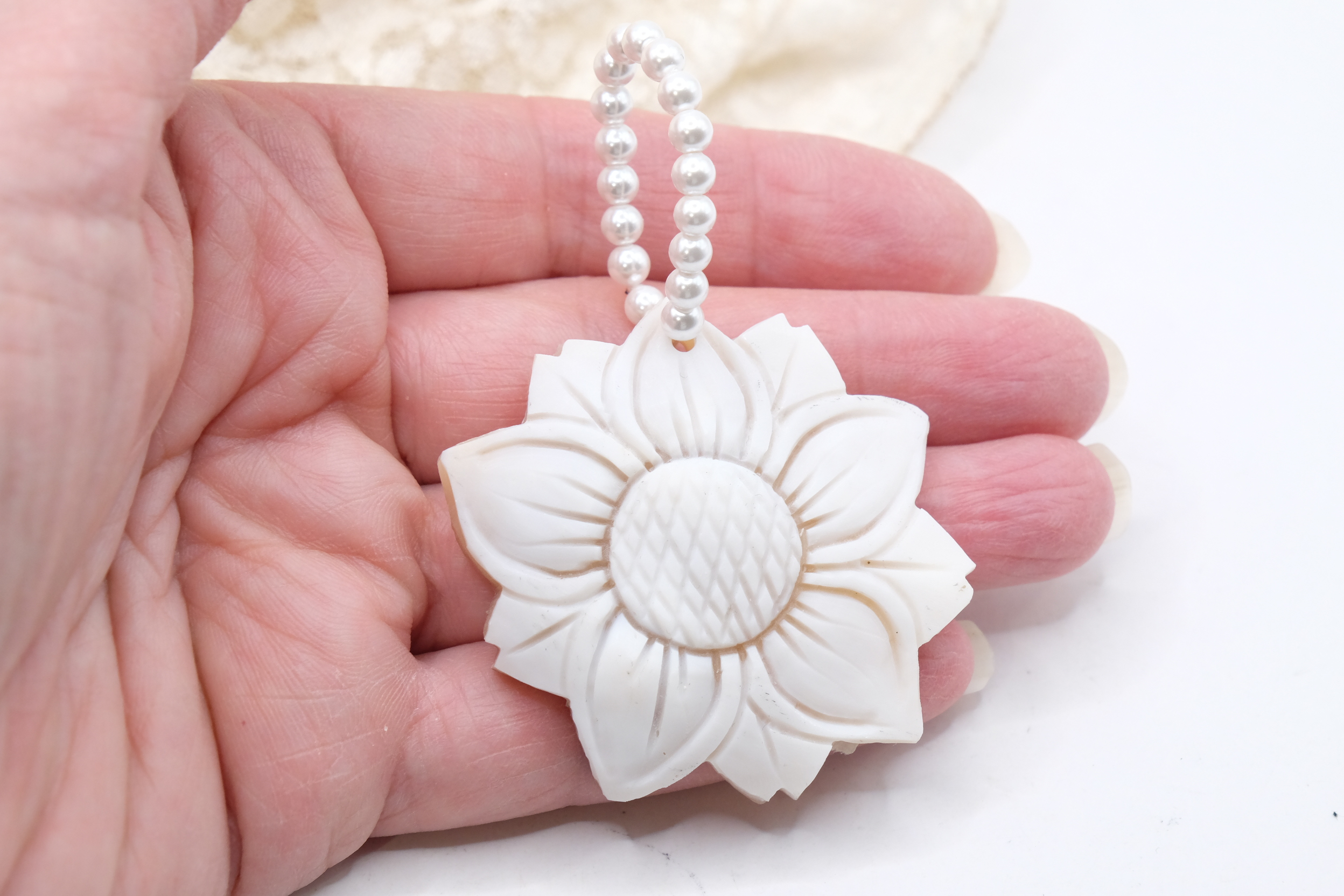 PENDENTE FIORE CAMMEO MICROPERLE ARTIGIANALE (4)