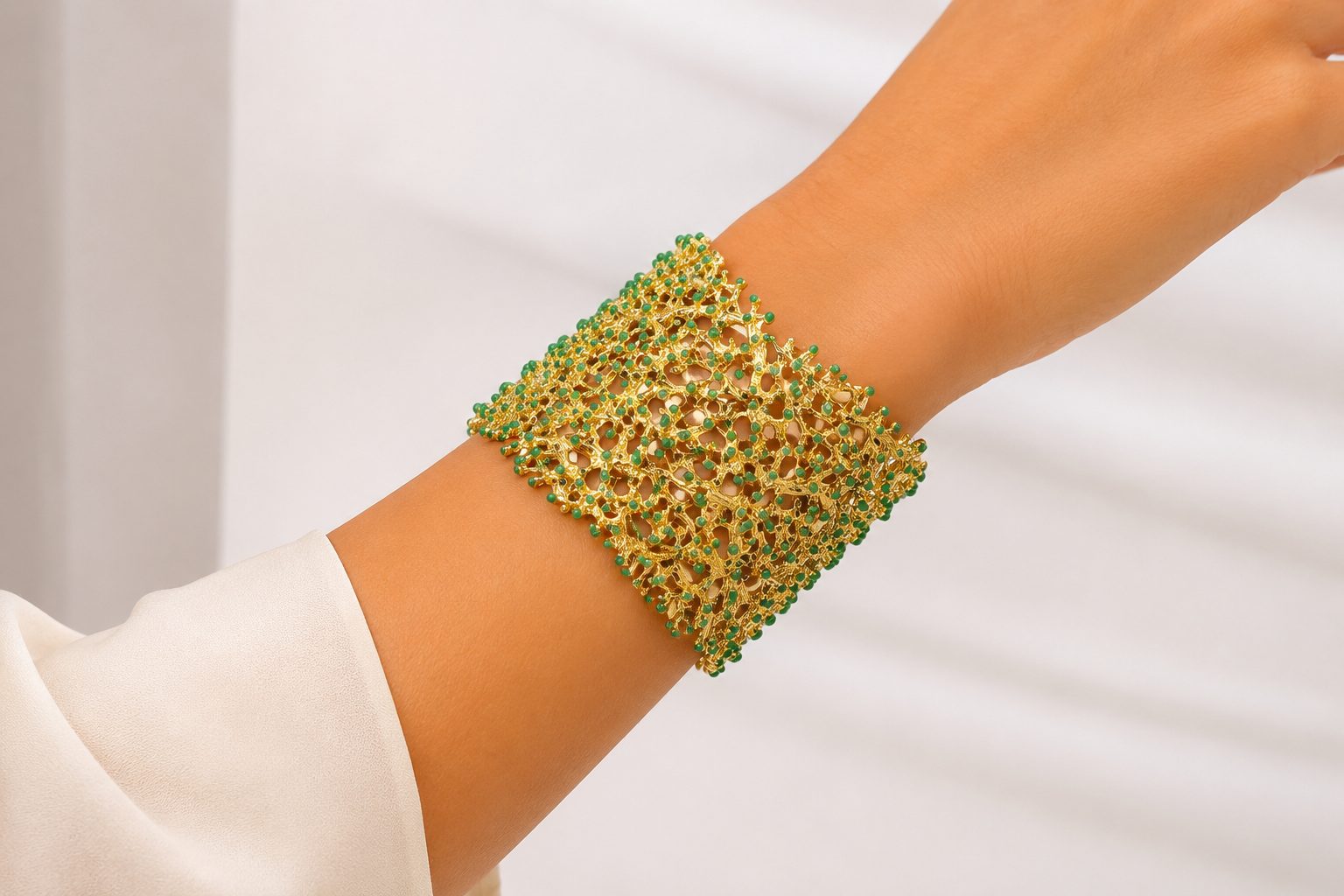 BRACCIALE ARTIGIANALE RAMO DI CORALLO PLACCATO ORO SMALTO VERDE
