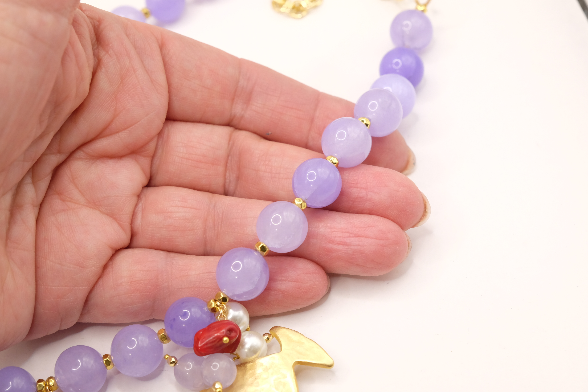 COLLANA ARTIGIANALE GIADA LAVANDA PESCE CAVALLUCCIO CONCHIGLIE POLPO PERLE CORALLO (9)