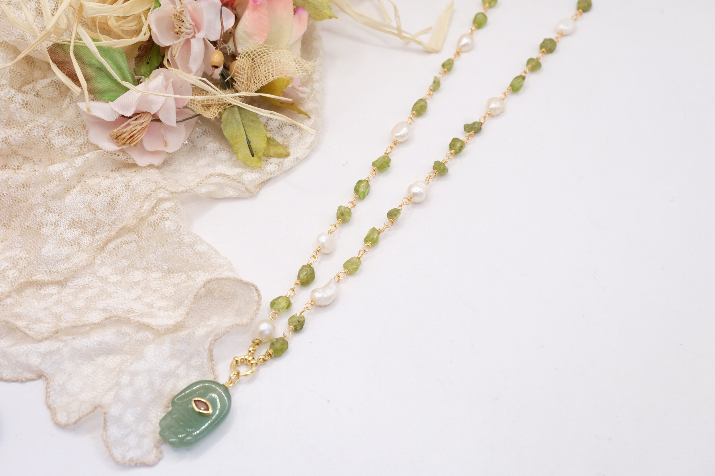 COLLANA ARTIGIANALE PERIDOTI VERDI PERLE GIADA ZIRCONE (2)