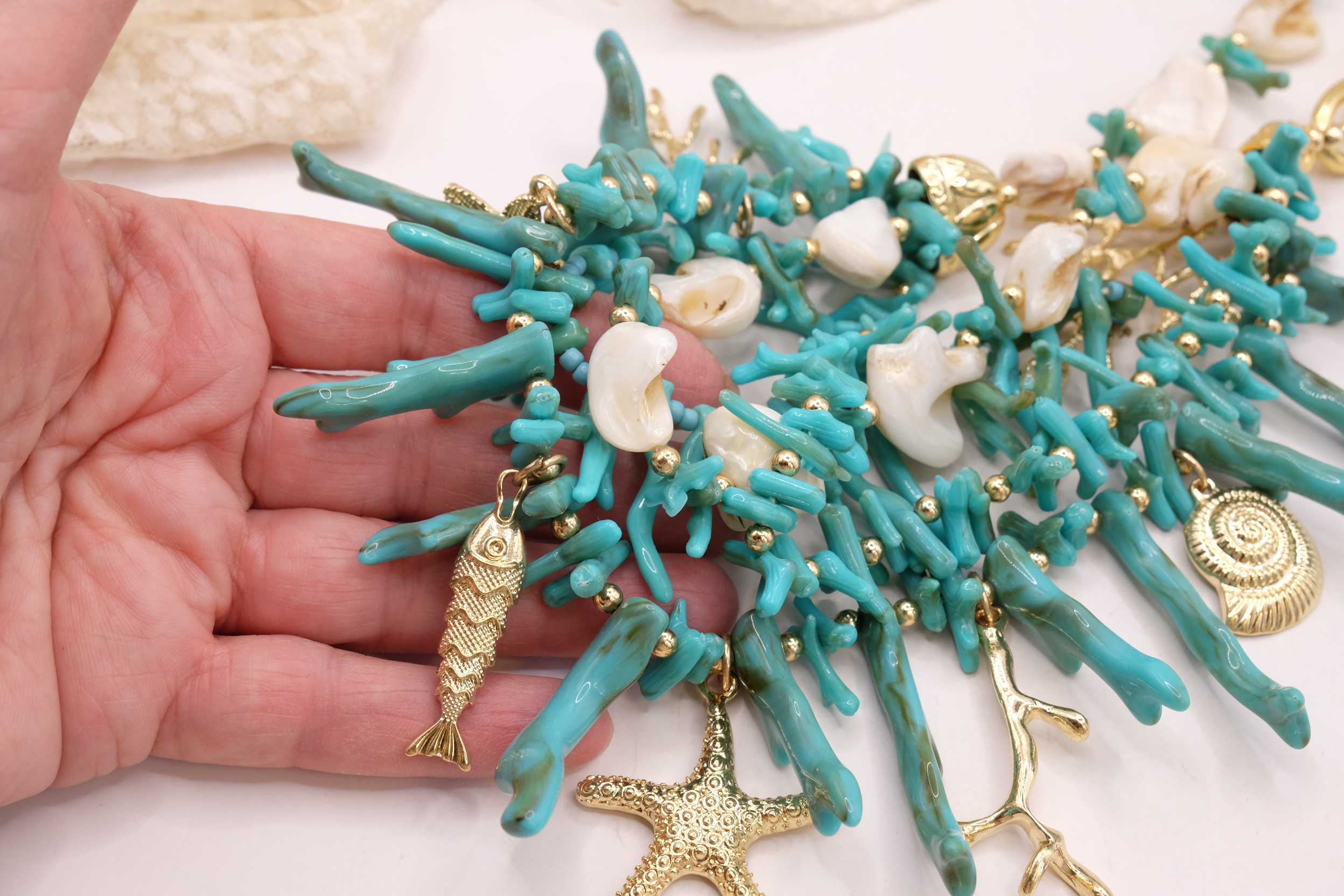 COLLANA ARTIGIANALE RAMI TURCHESE CORALLO CONCHIGLIE PESCE STELLA MARINA OTTONE (1)