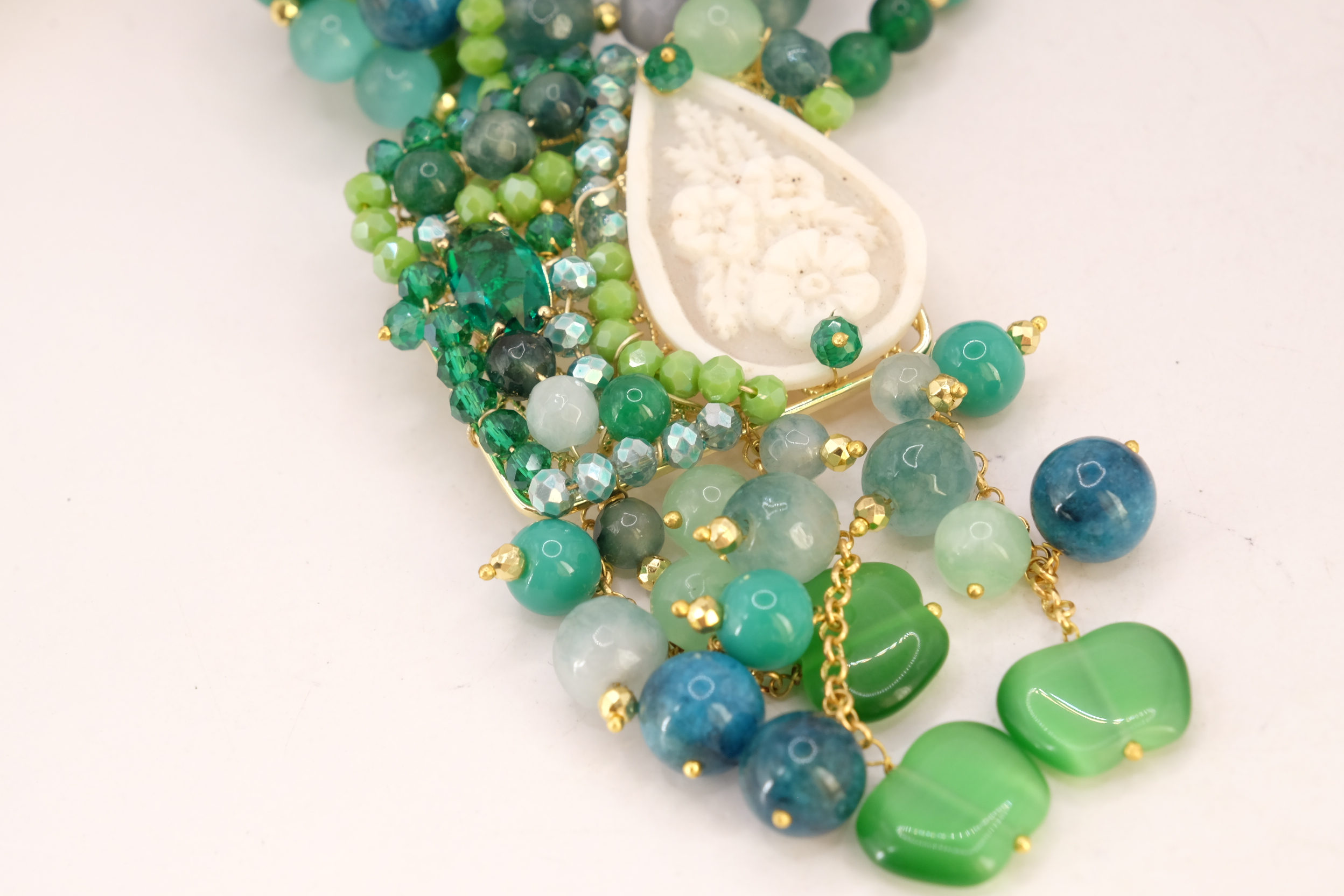 COLLANA ARTIGIANALE VERDE AGATA GIADA OCCHIO DI GATTO CENTRALE TESSITO CAMMEO CRISTALLO (8)