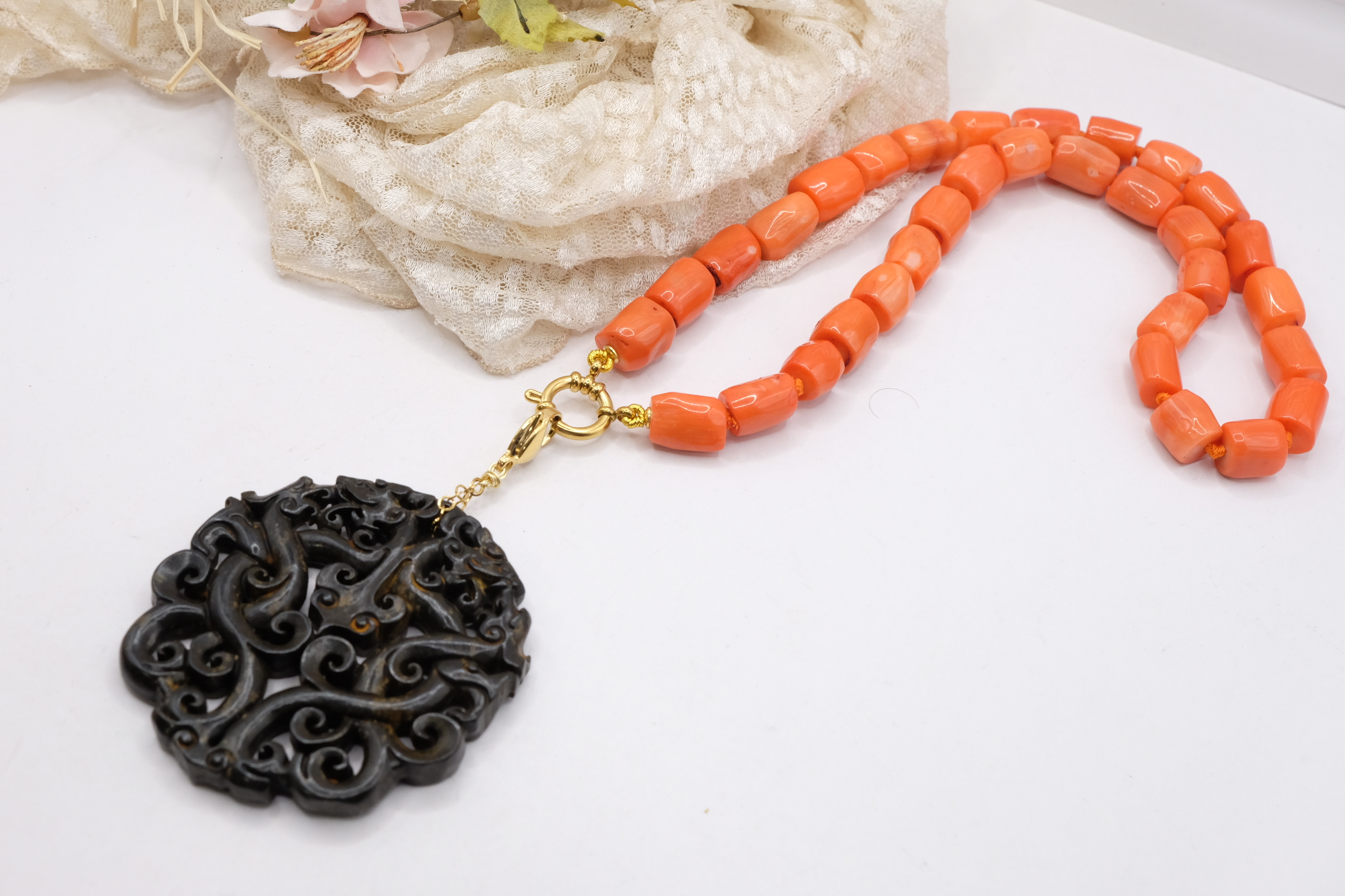 COLLANA BAMBOO CORALLO MANDALA NERO ARTIGIANALE (1)