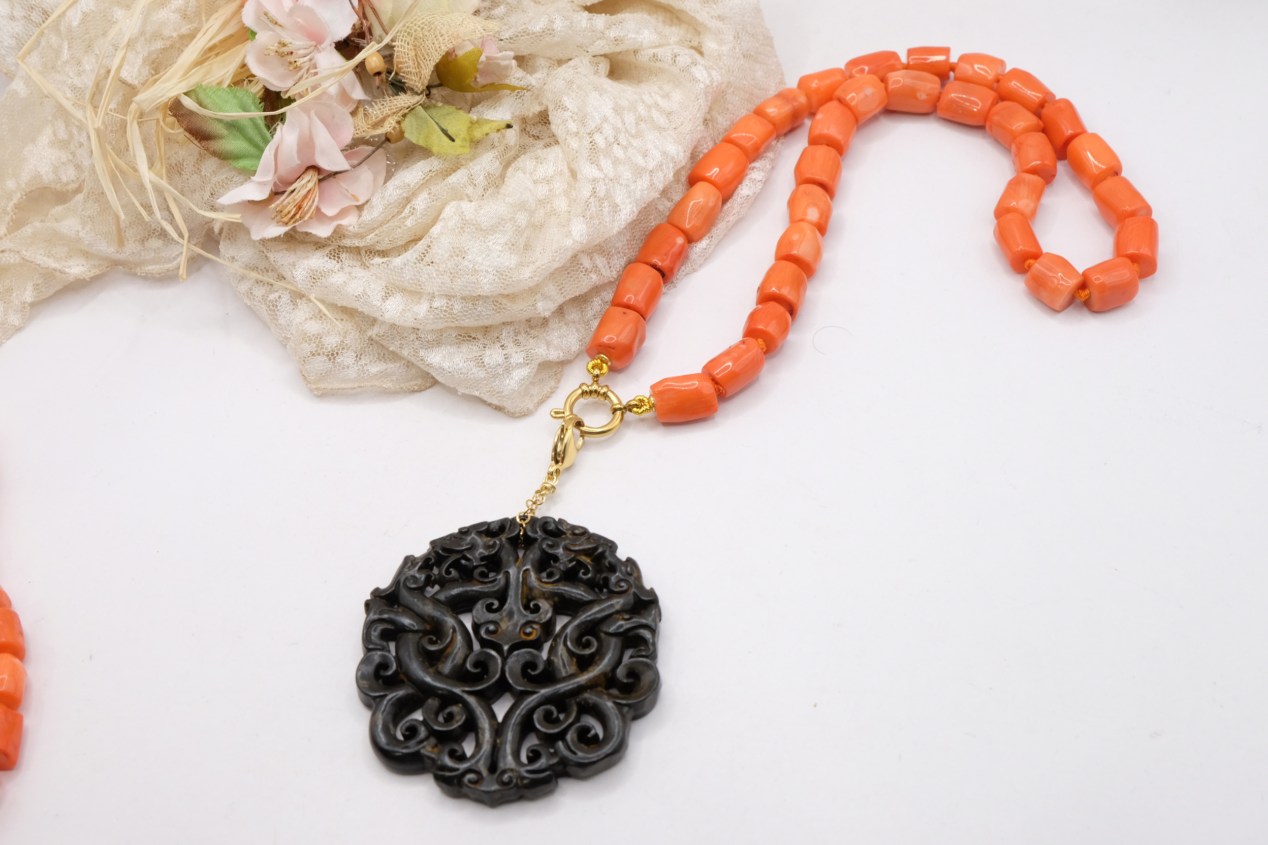 COLLANA BAMBOO CORALLO MANDALA NERO ARTIGIANALE (6)