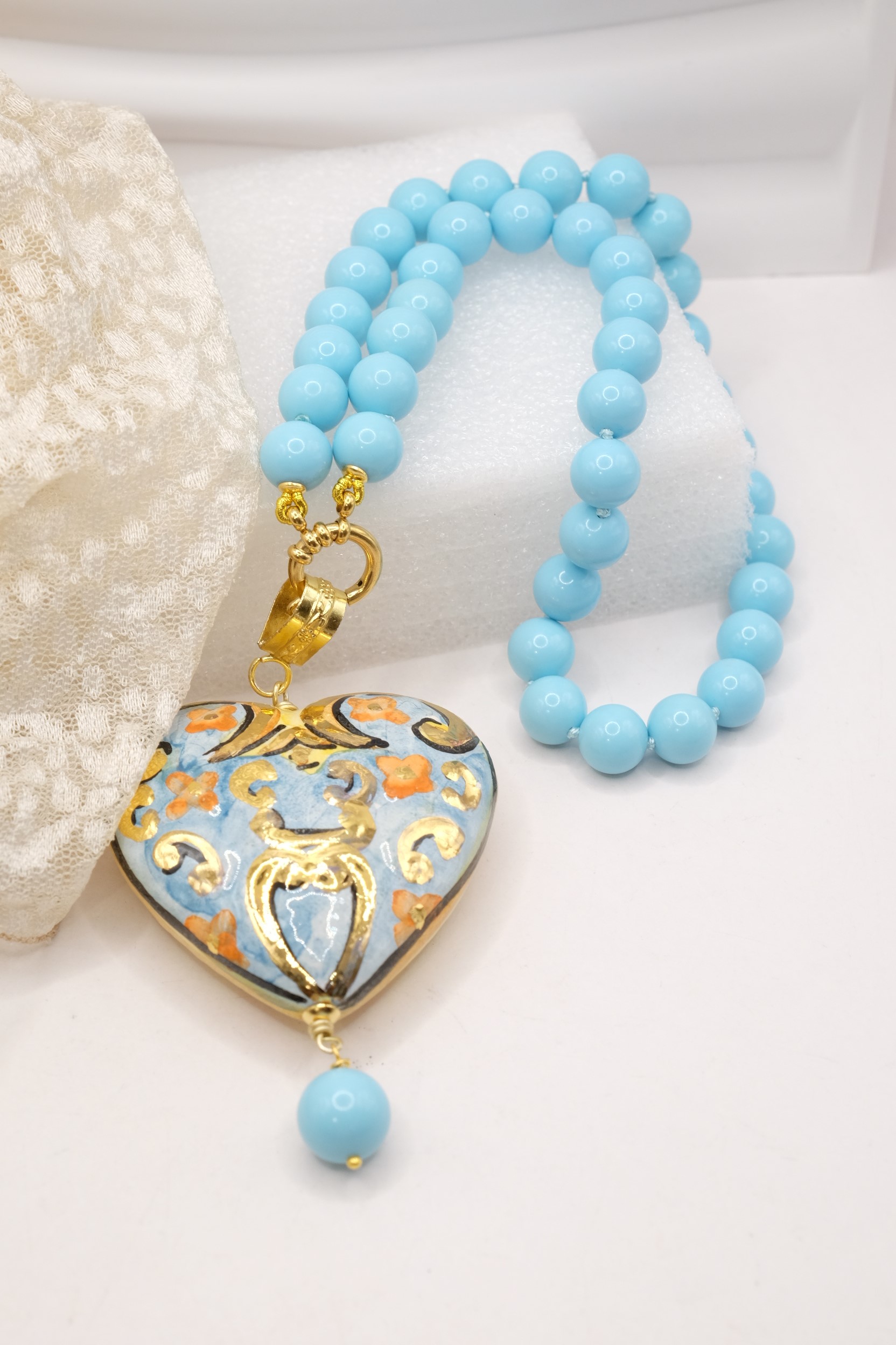 TURQUOISE PASTA NECKLACE WITH SICILIAN CALTAGIRONE CERAMIC HEART (3)