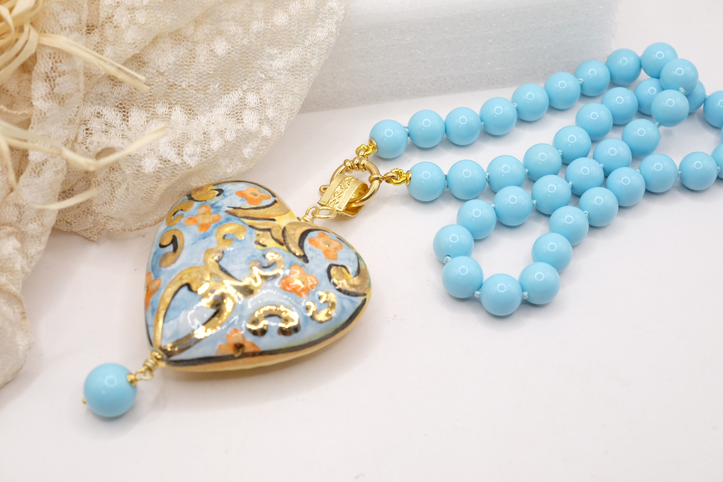 TURQUOISE PASTA NECKLACE WITH HEART OF SICILIAN CALTAGIRONE CERAMIC (5)