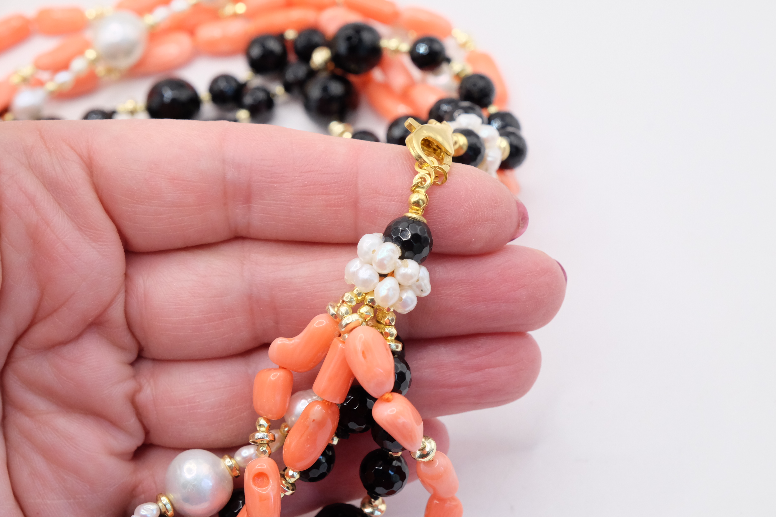 COLLANA TORCHON ARTIGIANALE ONICE CORALLO BAMBOO PERLE EMATITE (2)