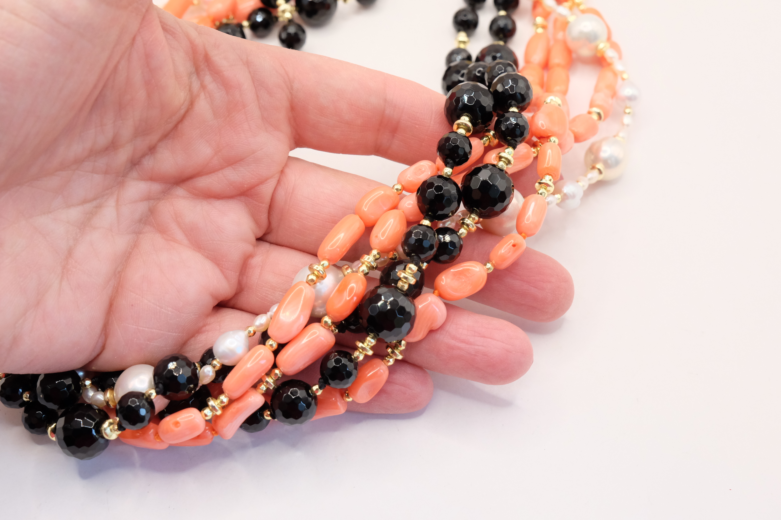 COLLANA TORCHON ARTIGIANALE ONICE CORALLO BAMBOO PERLE EMATITE (5)