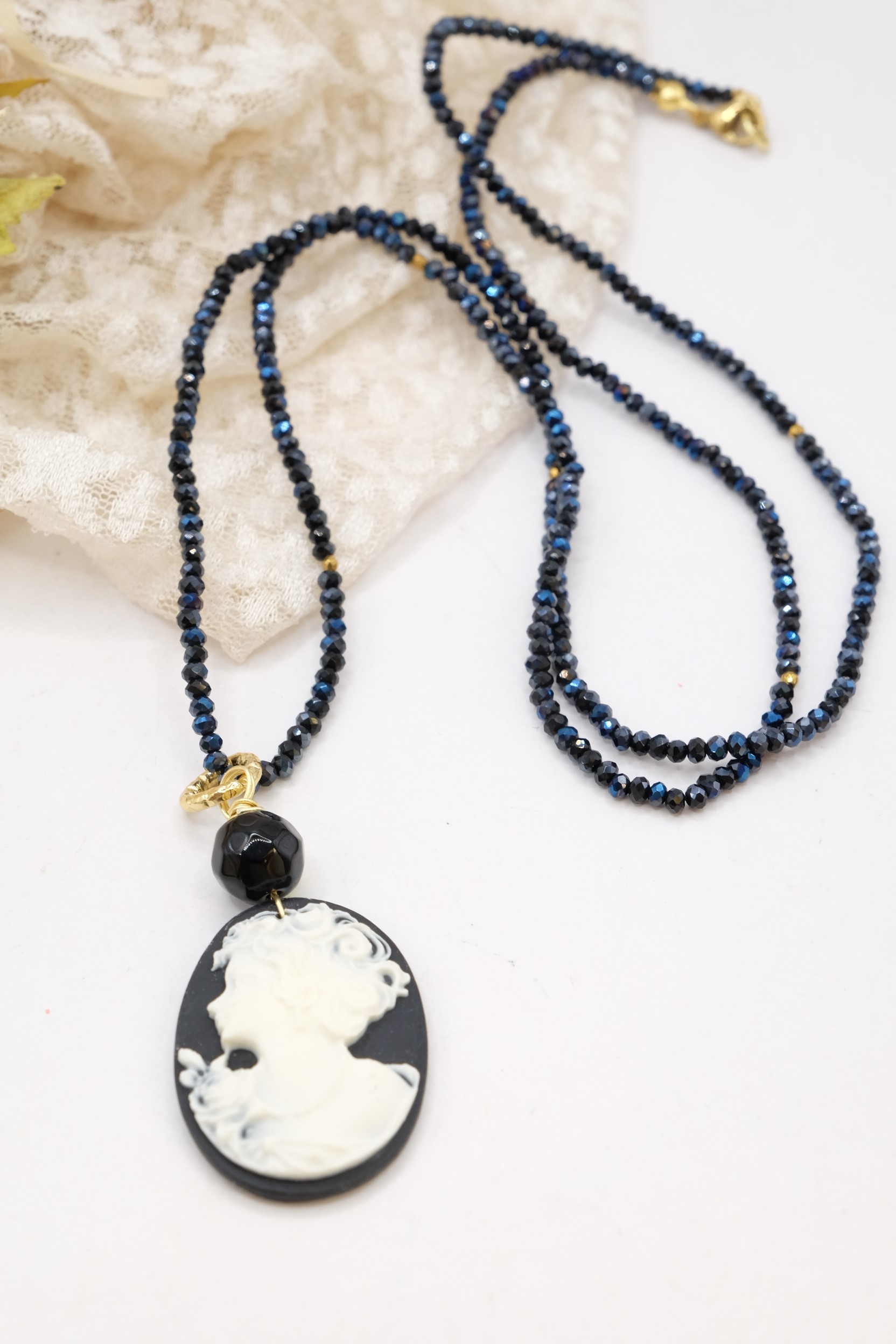 SET OF NECKLACE AND EARRINGS WITH BLACK CRYSTALS AND BLACK RESIN CAMEO HANDMADE CAMMEOS (3)
