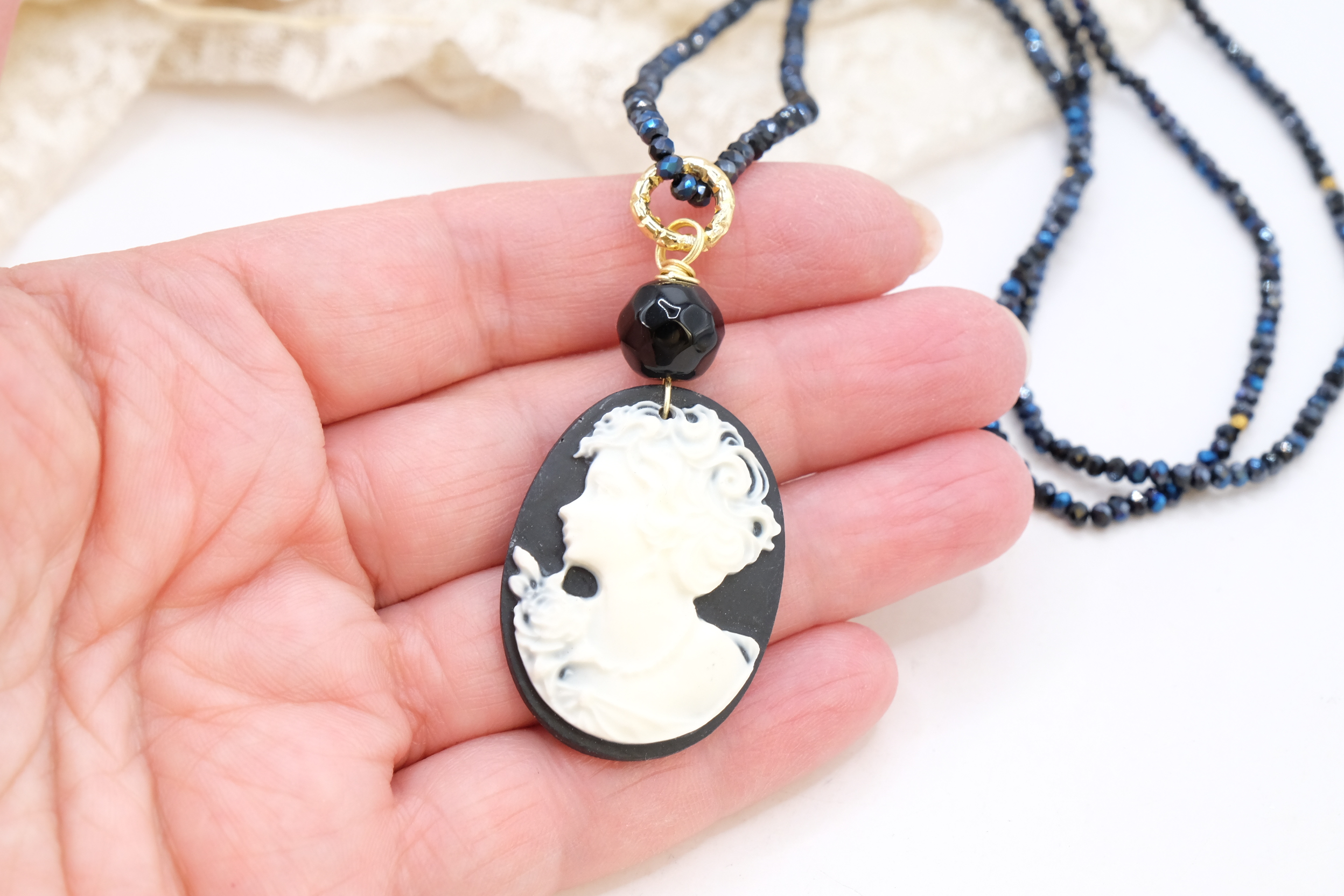 SET OF NECKLACE AND EARRINGS WITH BLACK CRYSTALS AND BLACK RESIN CAMEO HANDMADE CAMMEOS (4)