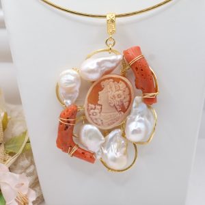 Pendente Artigianale Perle Corallo Cammeo Genuino