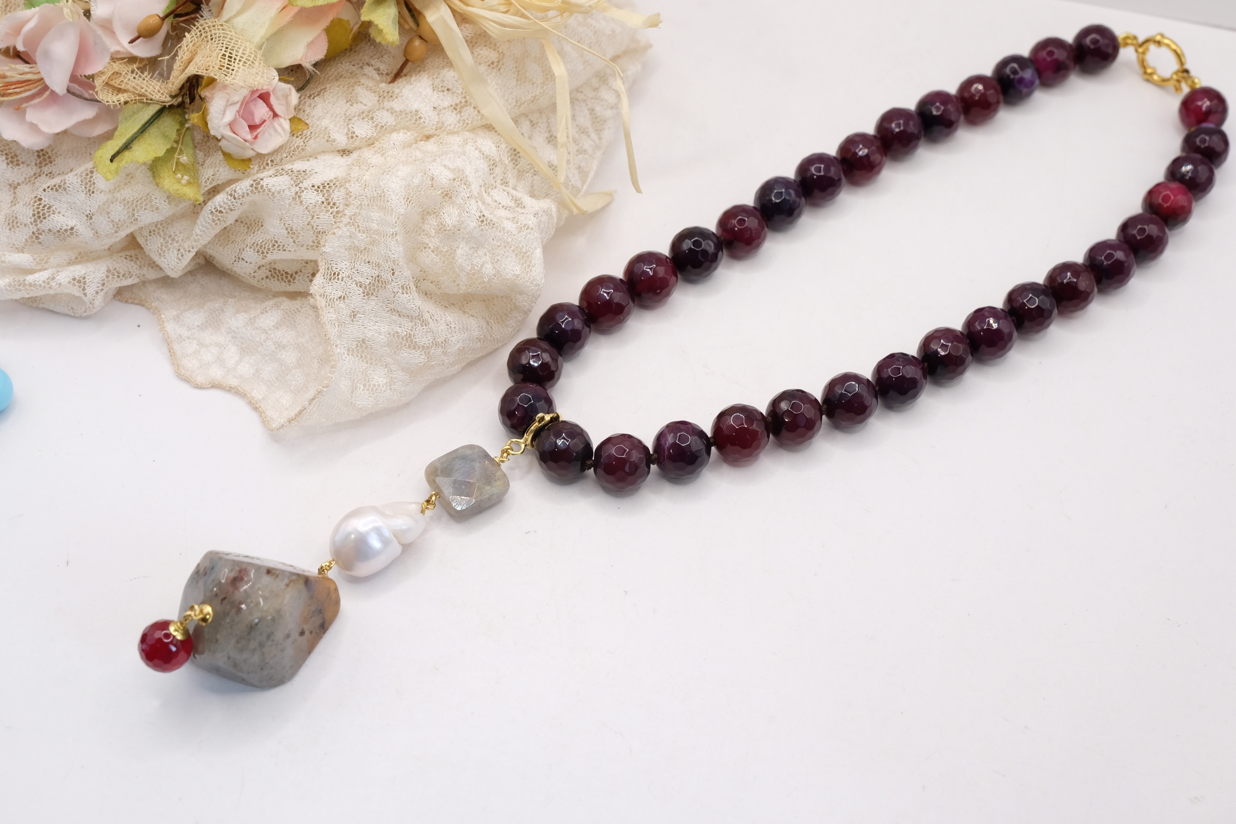 COLLANA ARTIGIANALE CIONDOLO NEPALESE GIADA BORGOGNA PERLA LABRADORITE DIASPRO (3)